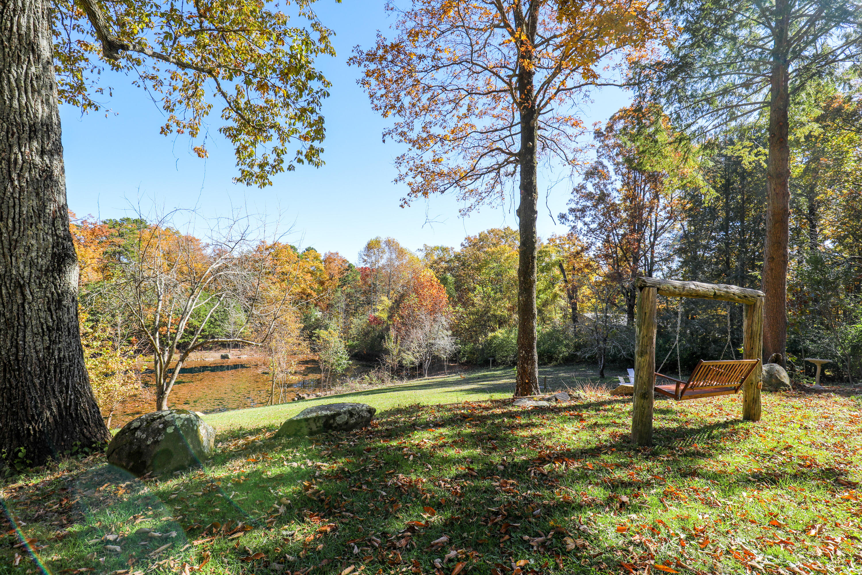 226 Hickory Ln