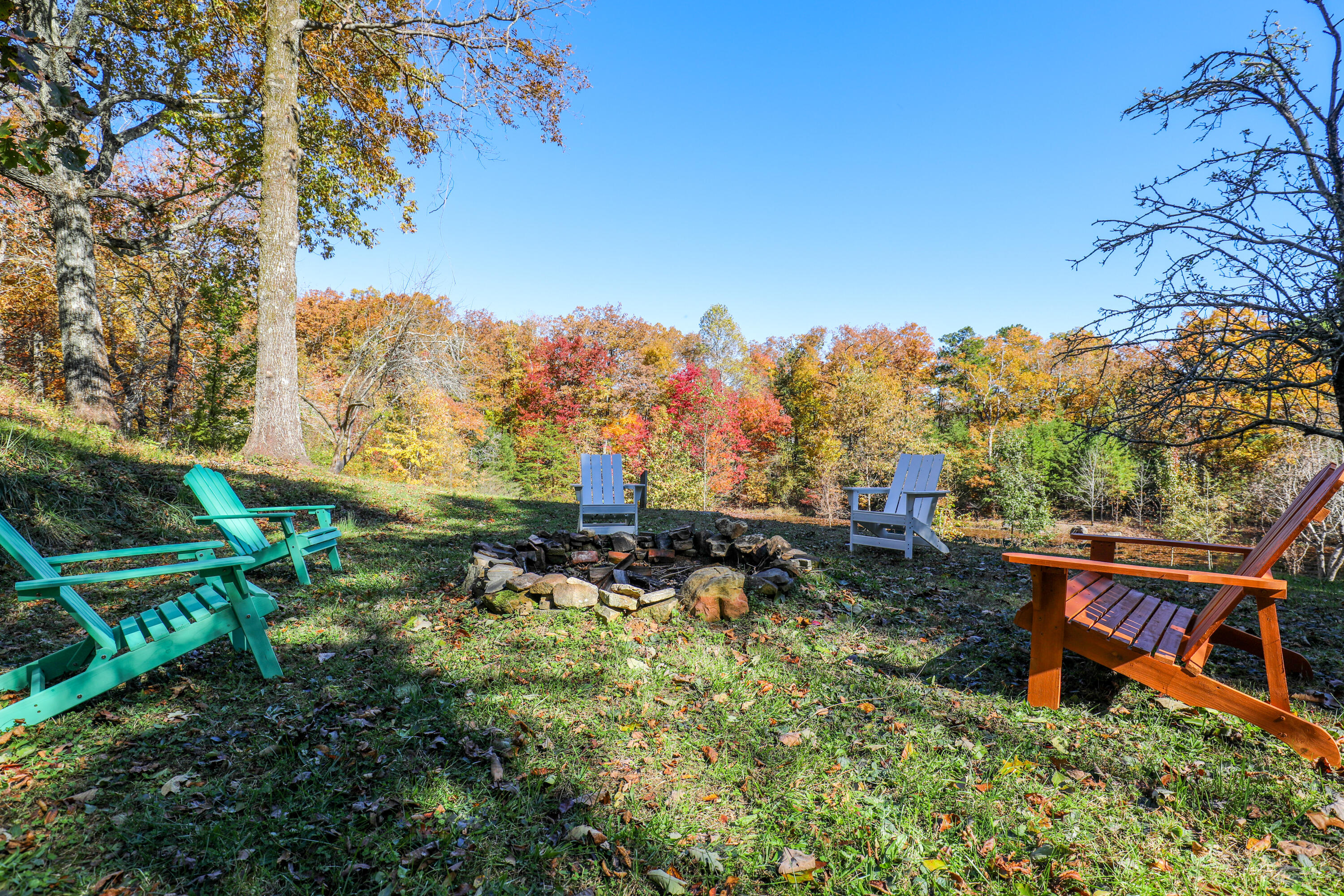 226 Hickory Ln