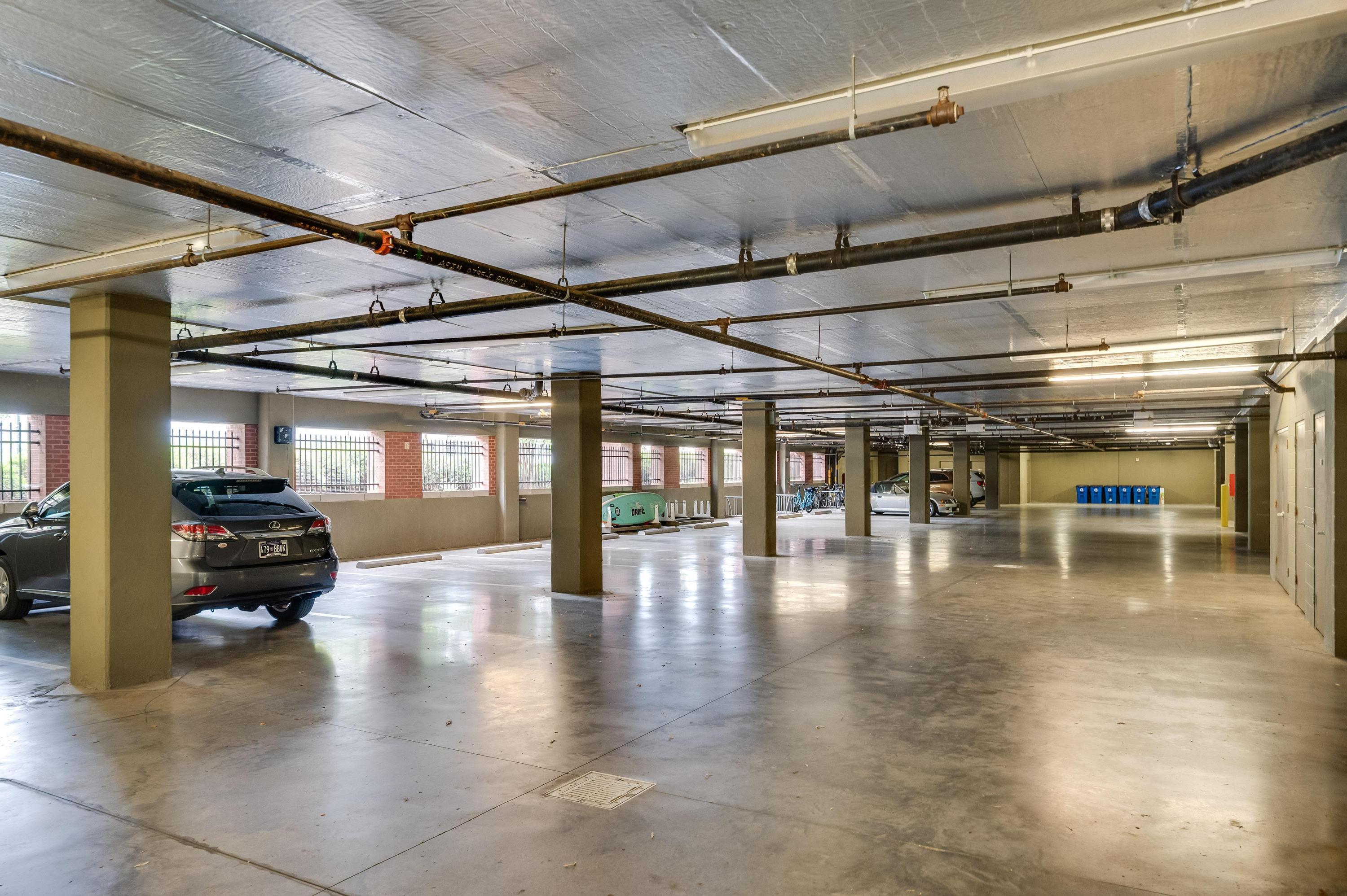 345 Frazier Avenue, 307