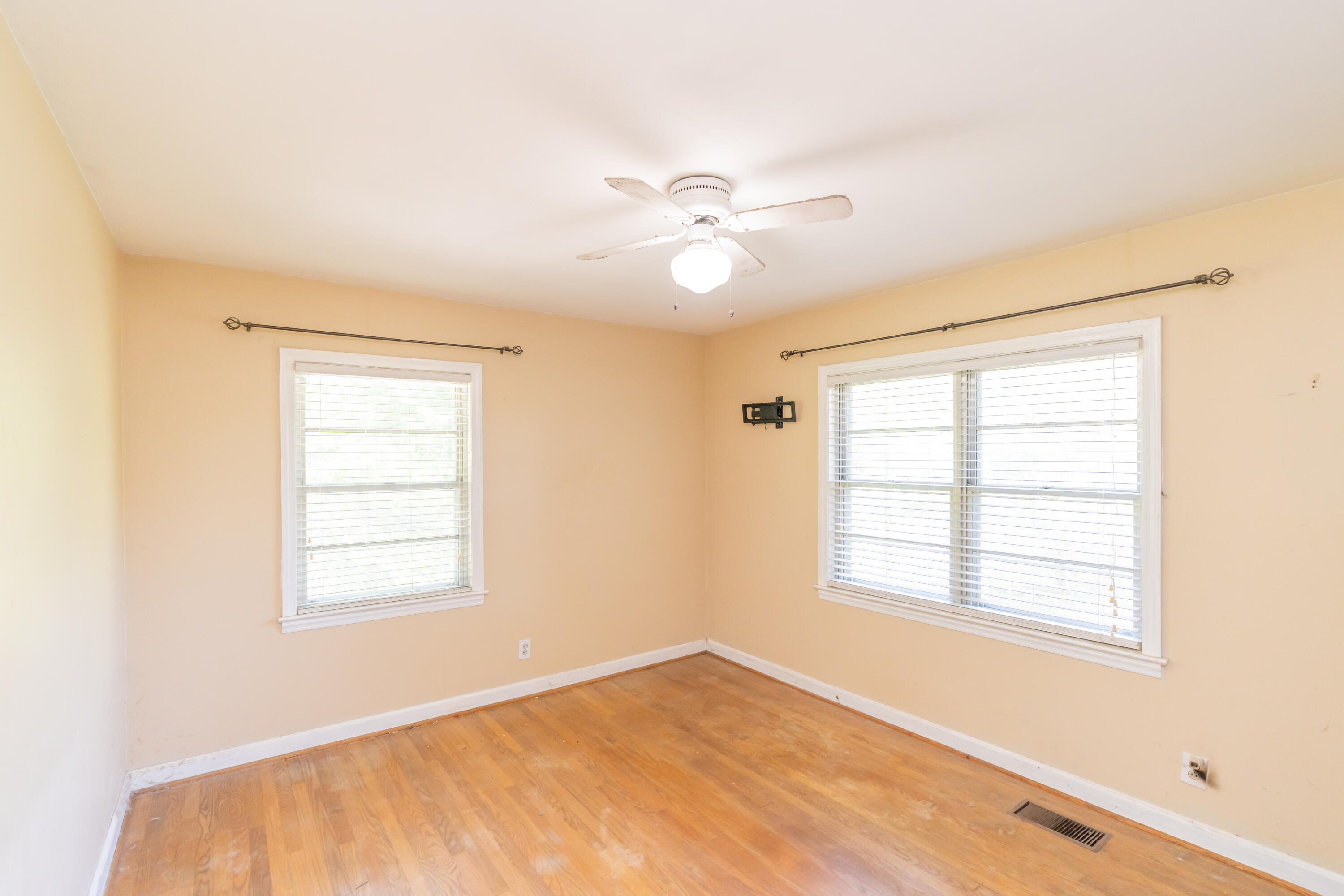 3278 Ozark Circle