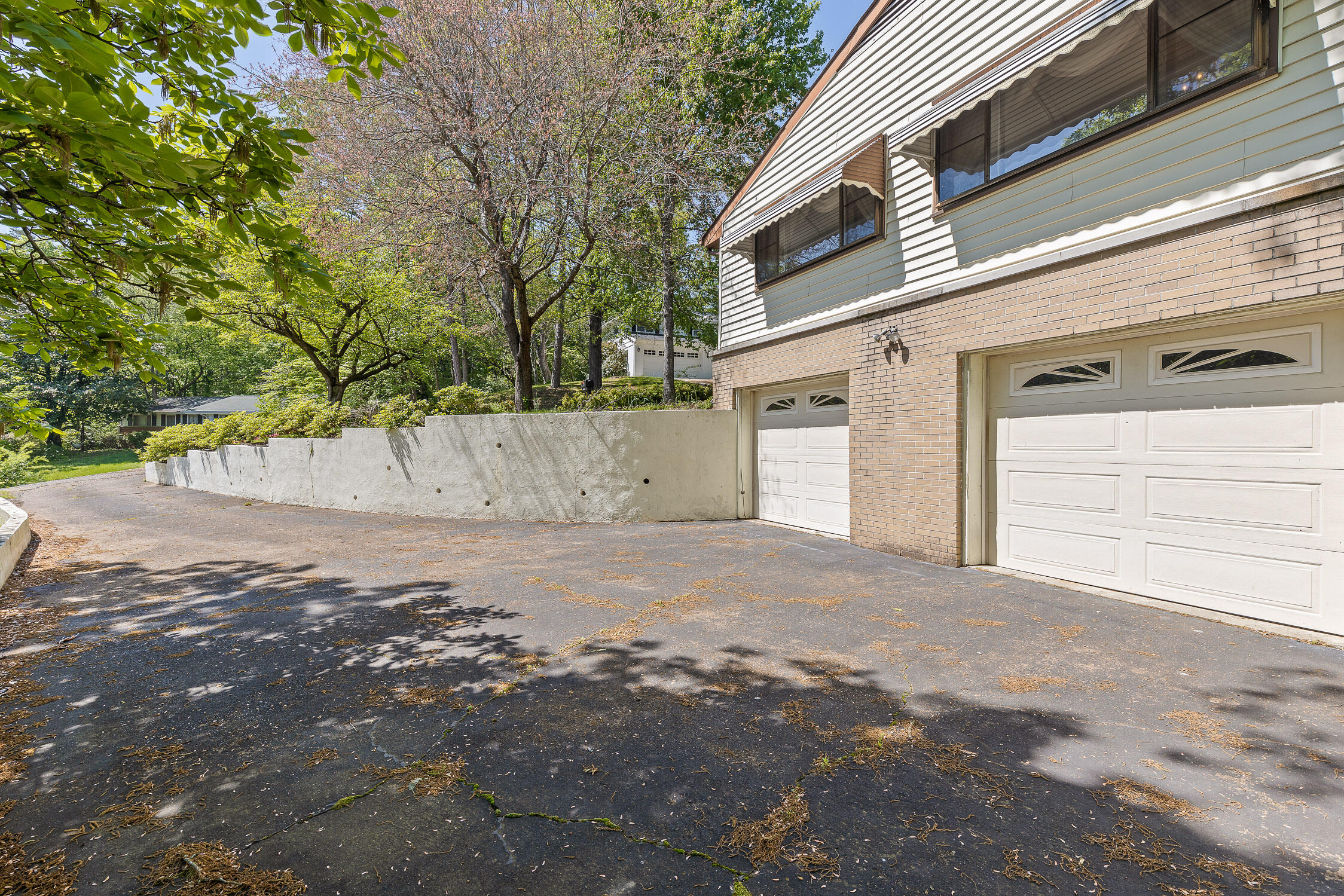 3533 Claremont Avenue
