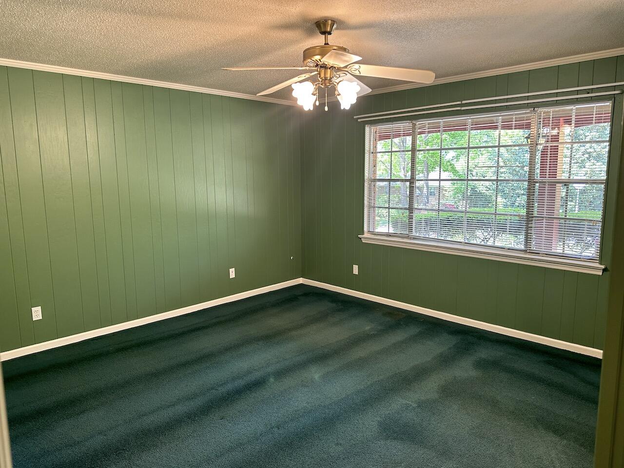 4933 Willow Lawn Drive