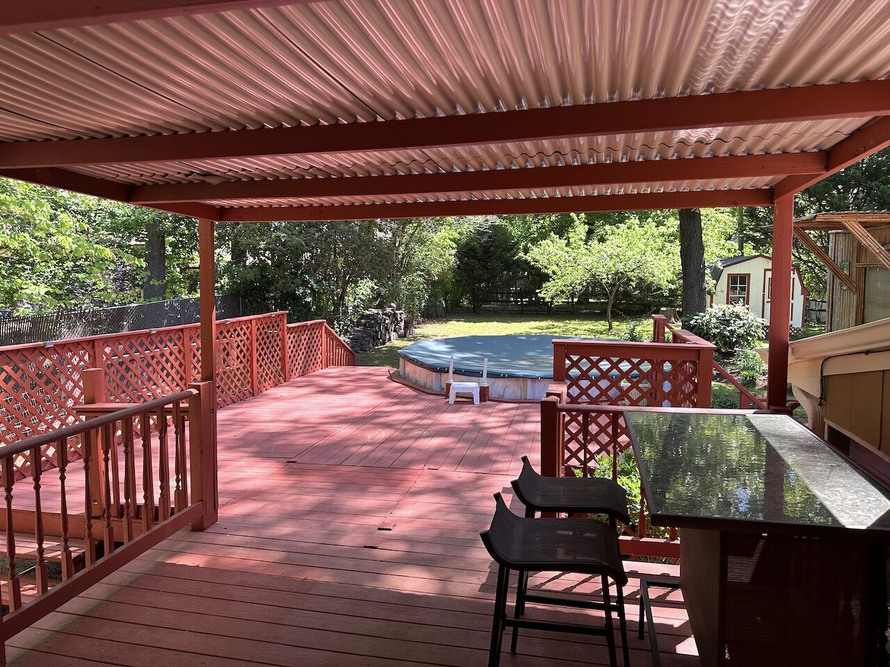 4933 Willow Lawn Drive