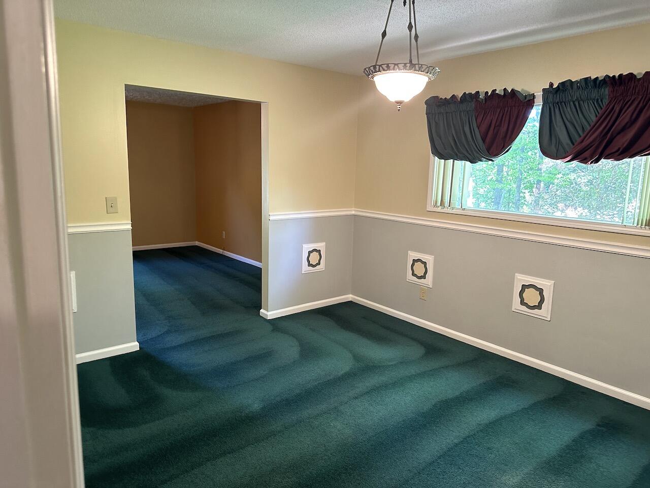 4933 Willow Lawn Drive