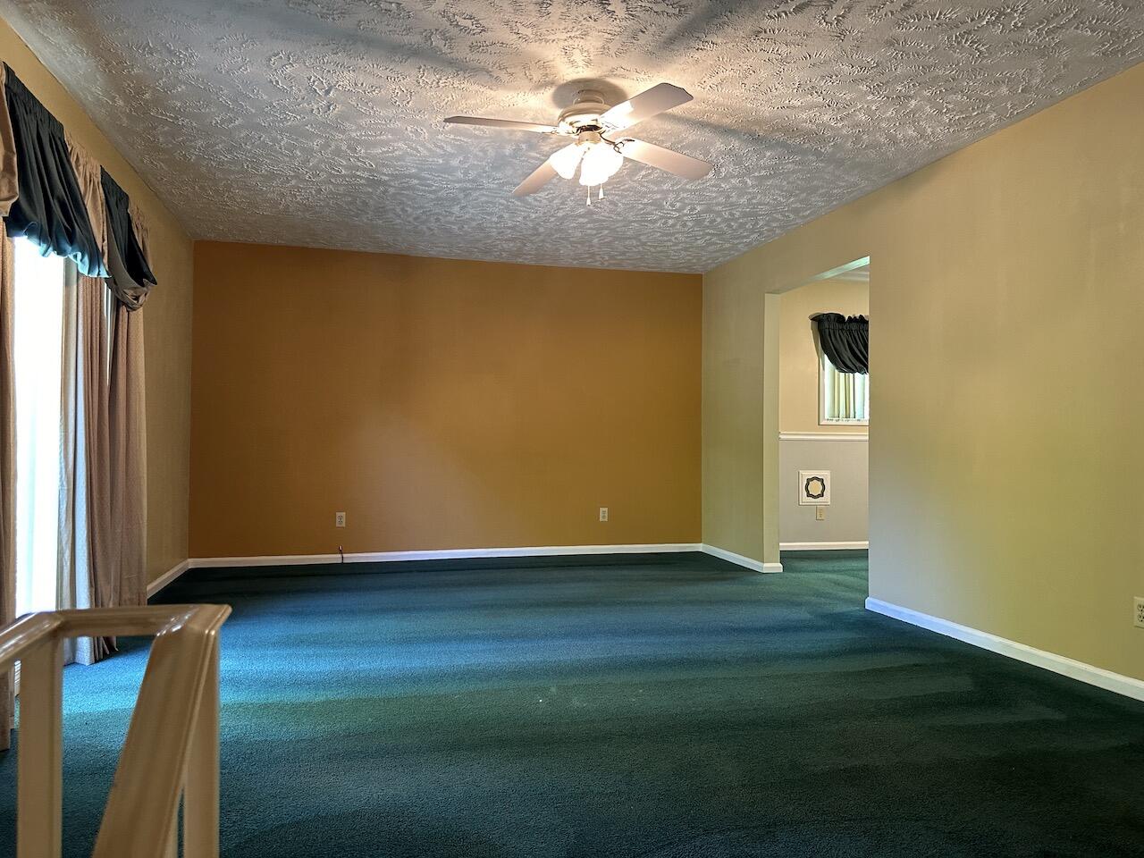 4933 Willow Lawn Drive