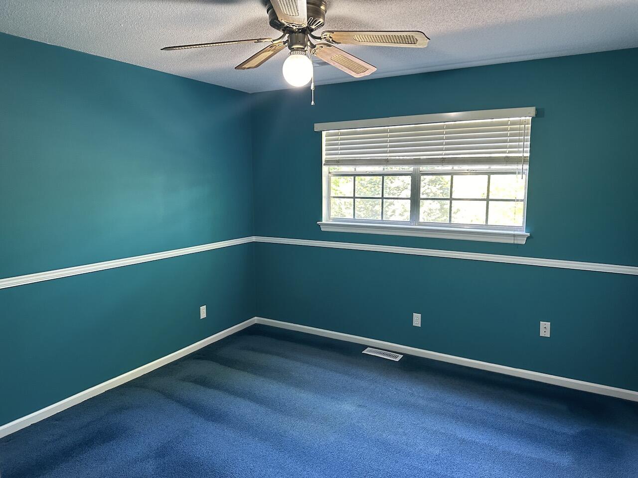 4933 Willow Lawn Drive