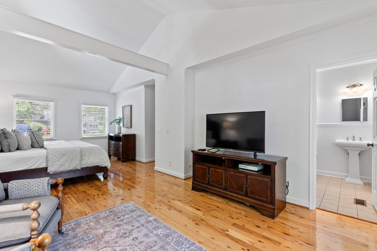 1410 Cinderella Road