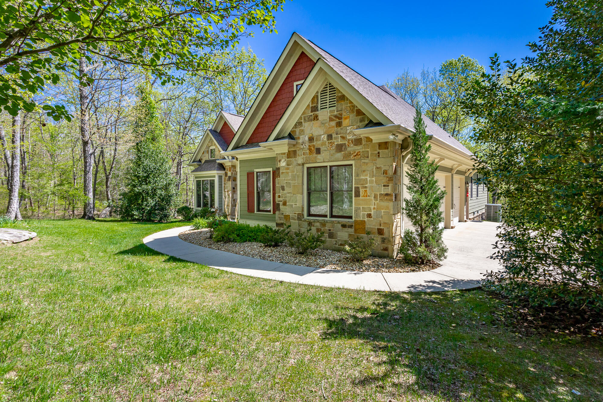 153 Horseshoe Bend Road, E