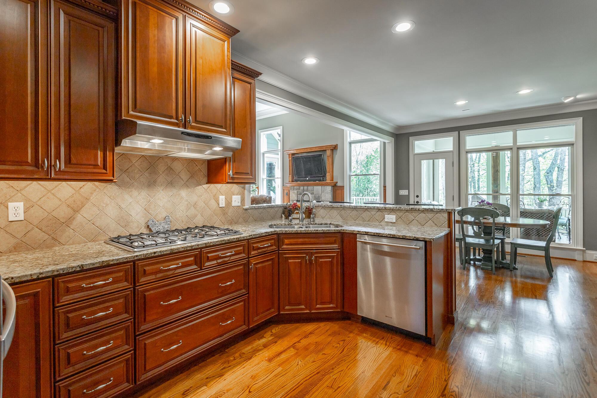 153 Horseshoe Bend Road, E