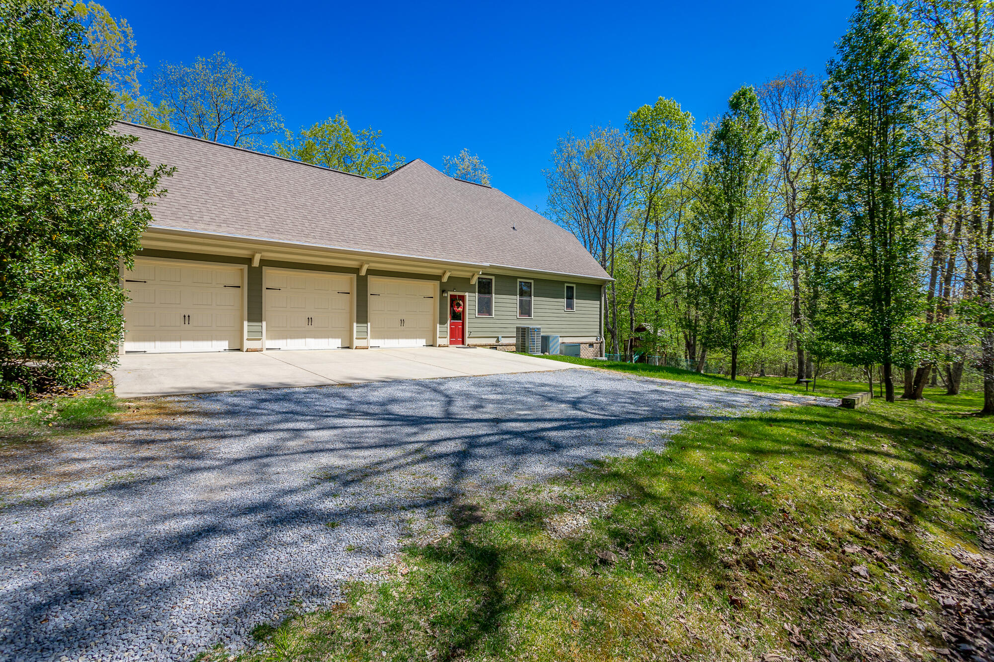 153 Horseshoe Bend Road, E