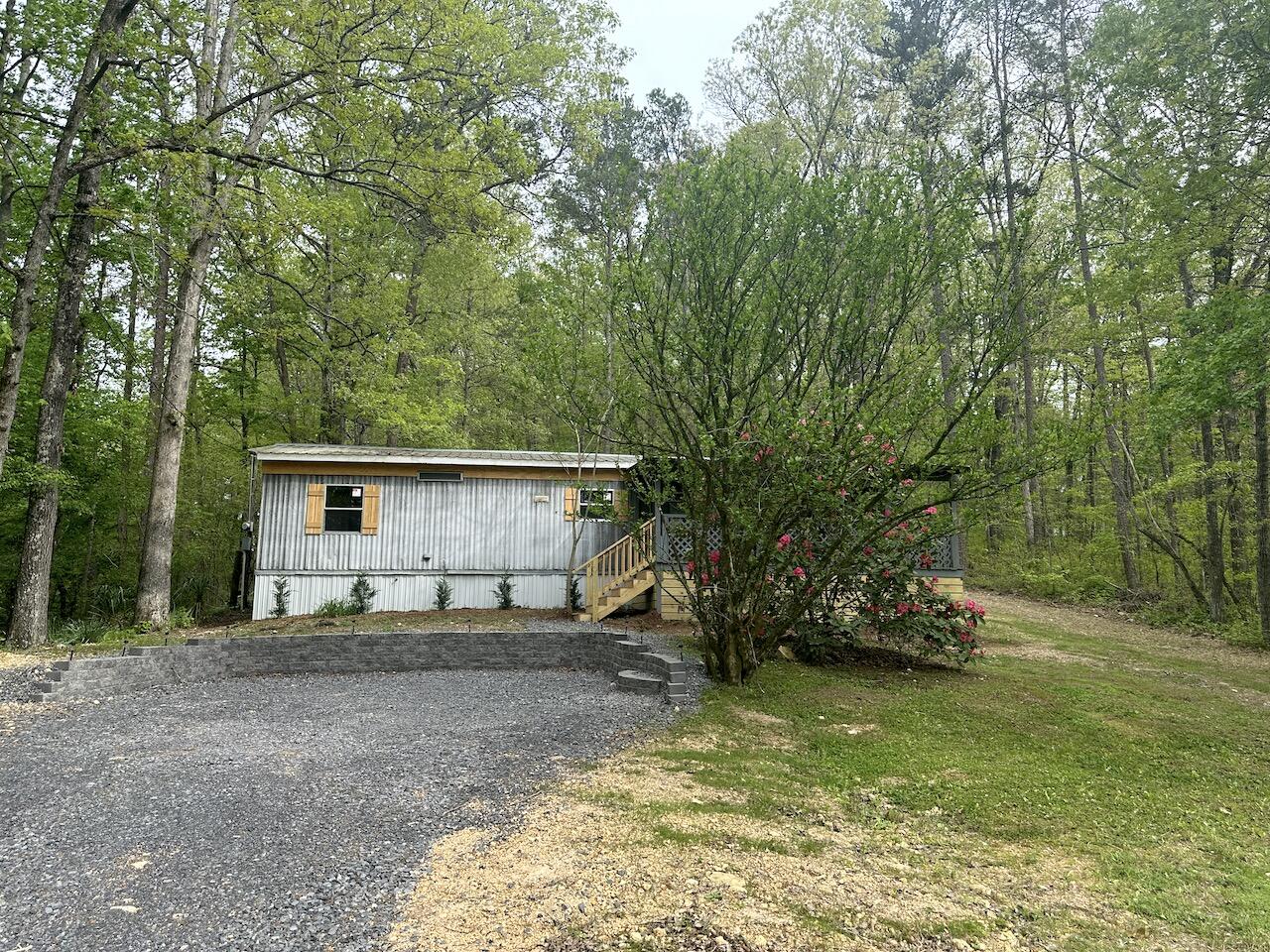 43 Cordell Avenue, LaFayette