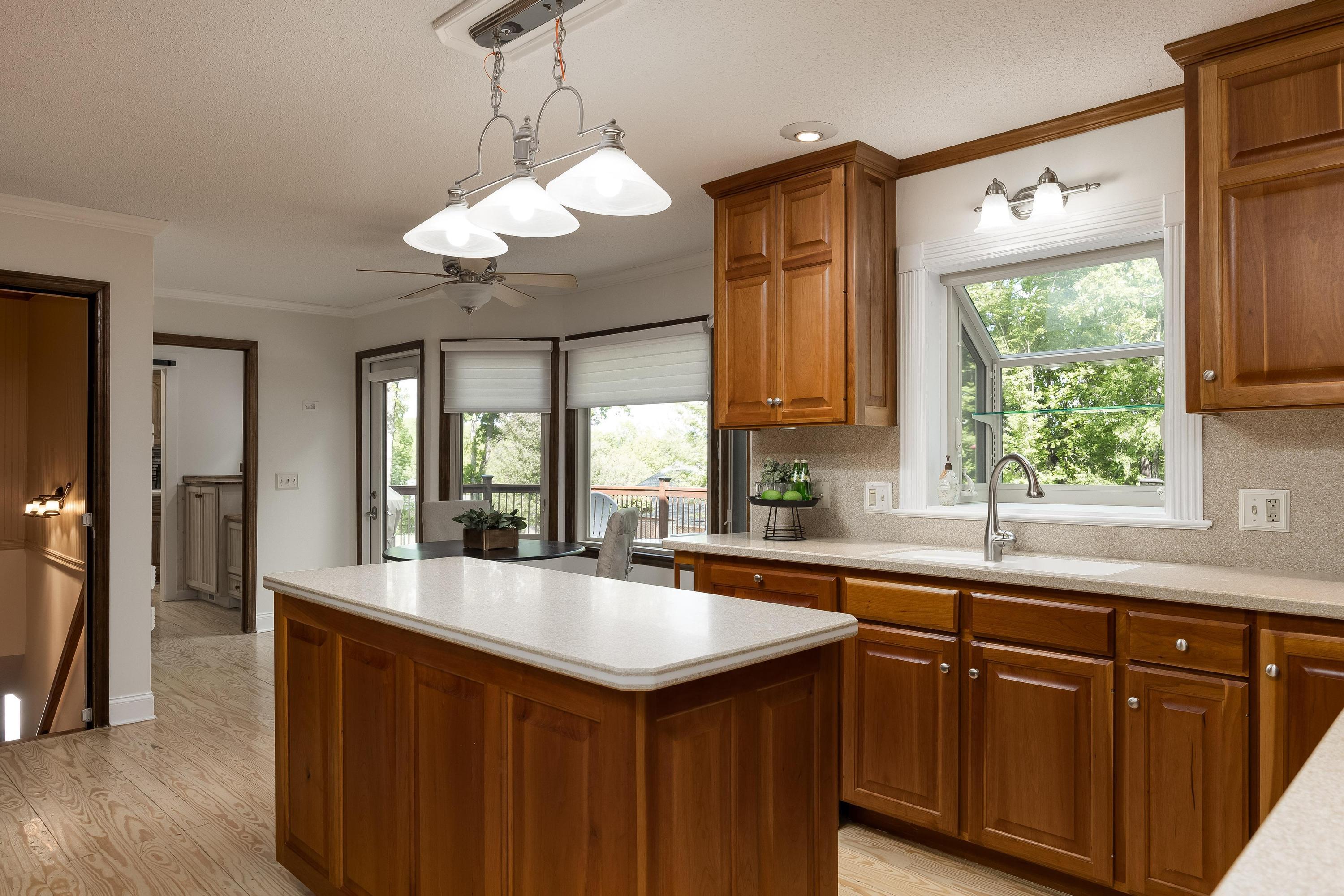 702 Sunset Mountain Drive