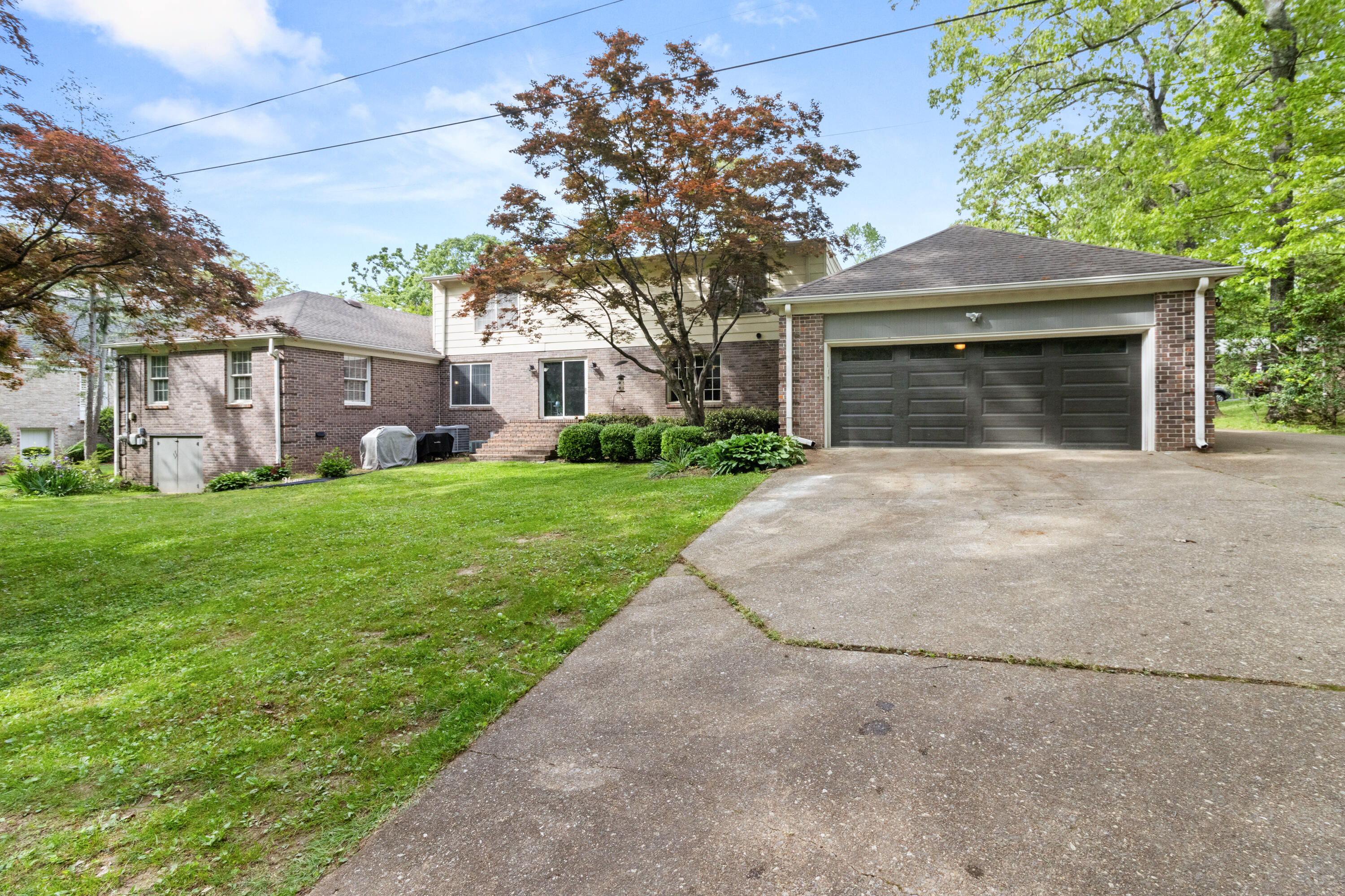 7475 Preston Cir