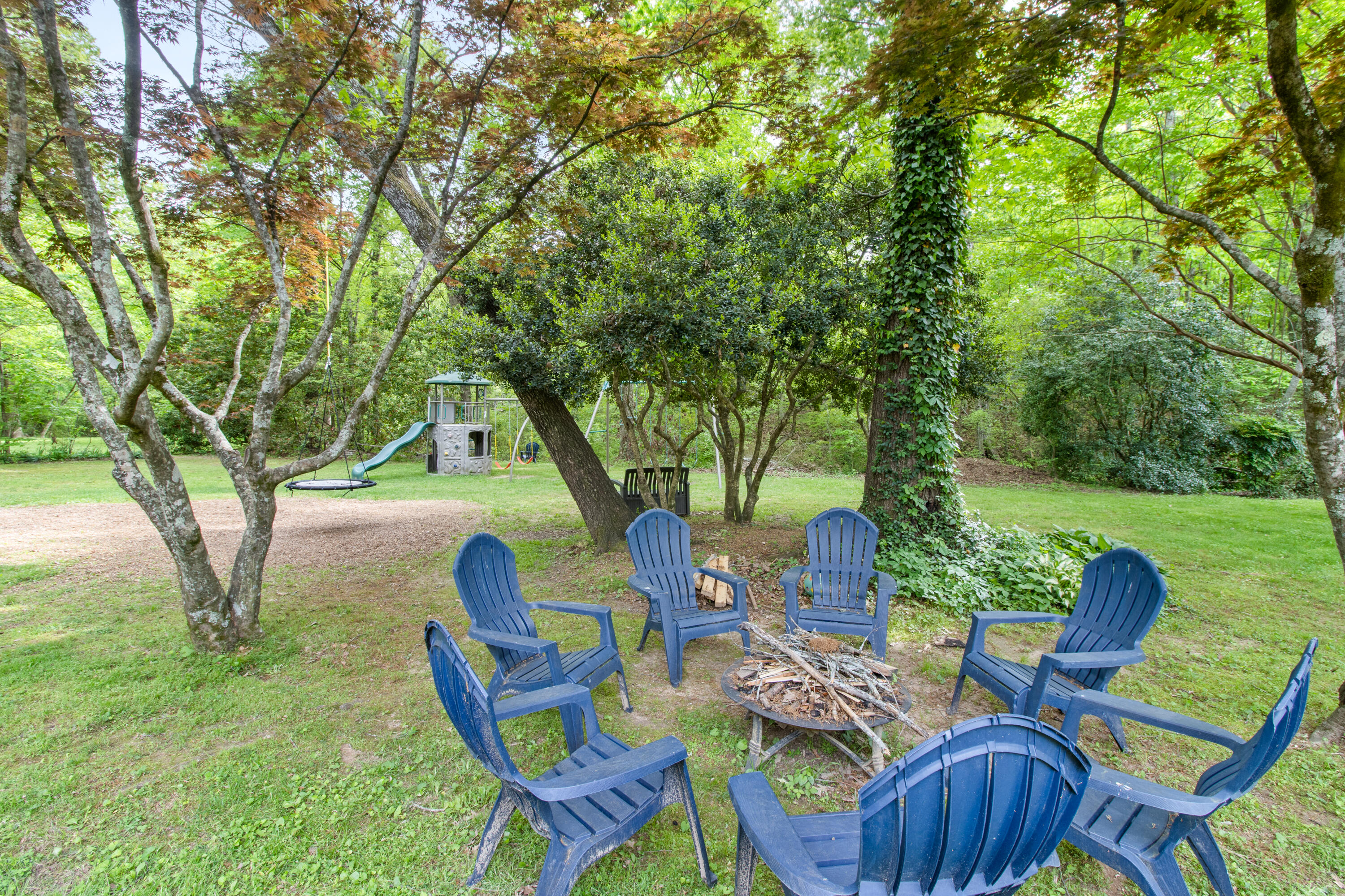 7475 Preston Cir