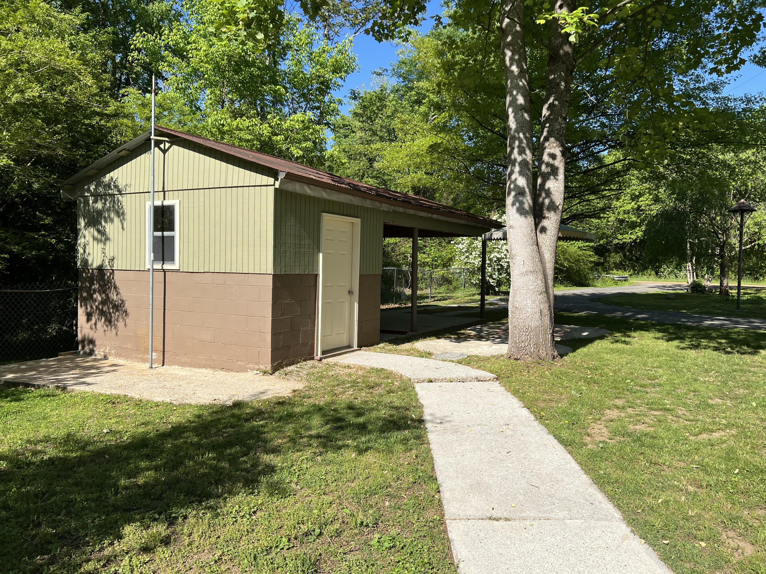326 Newman Rd