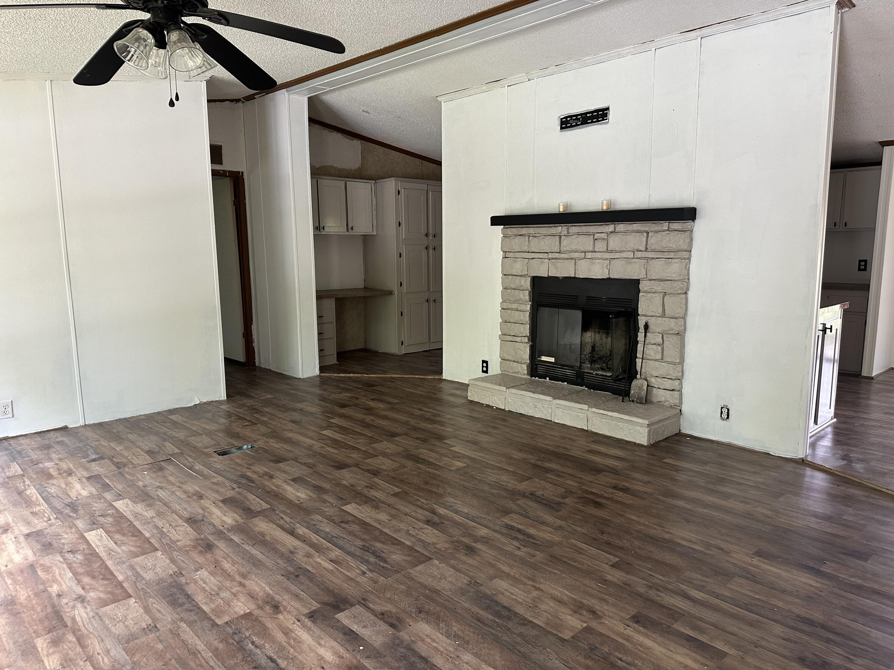 403 Old York Hwy