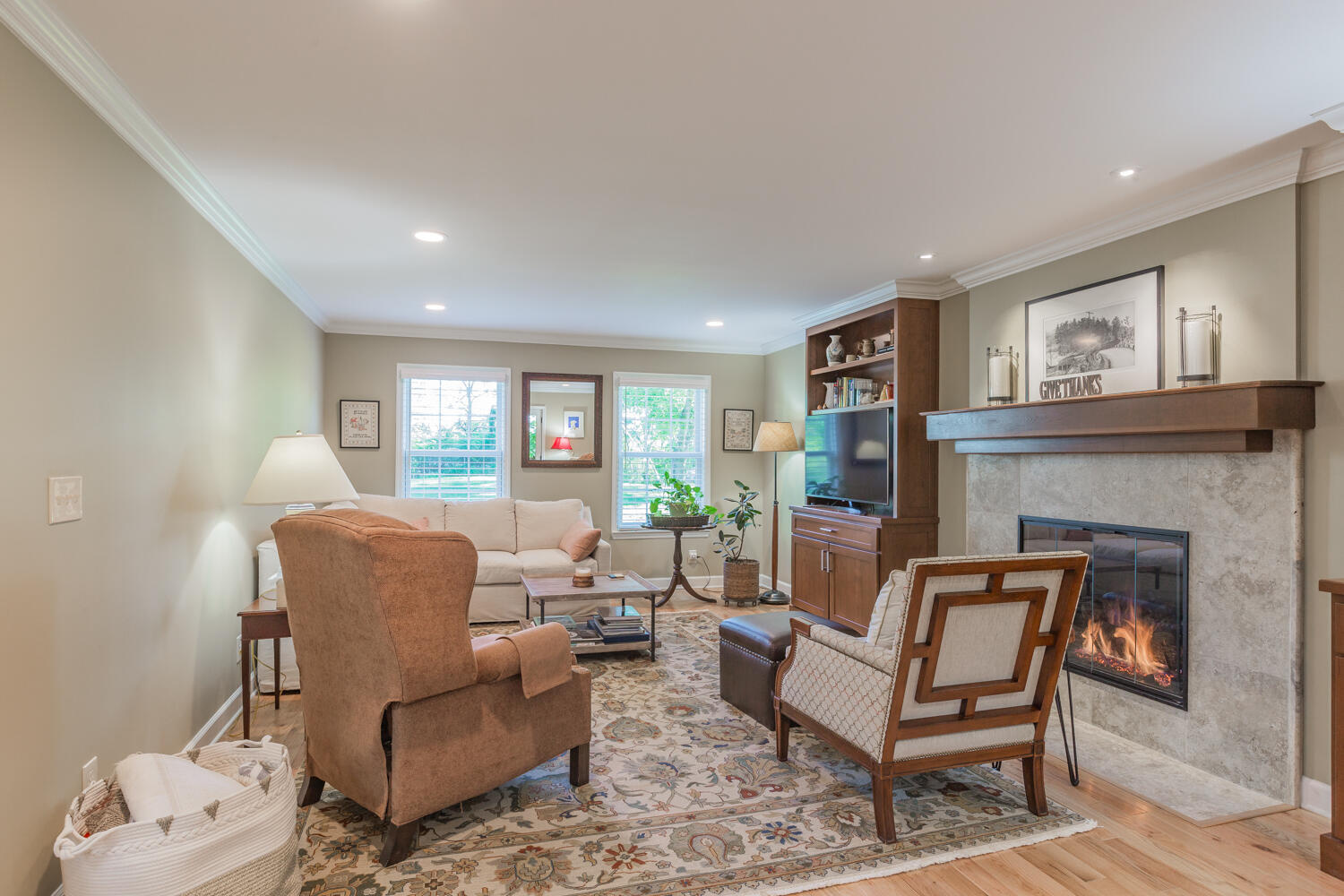 816 Fox Chase Lane