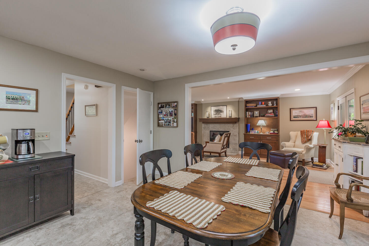 816 Fox Chase Lane