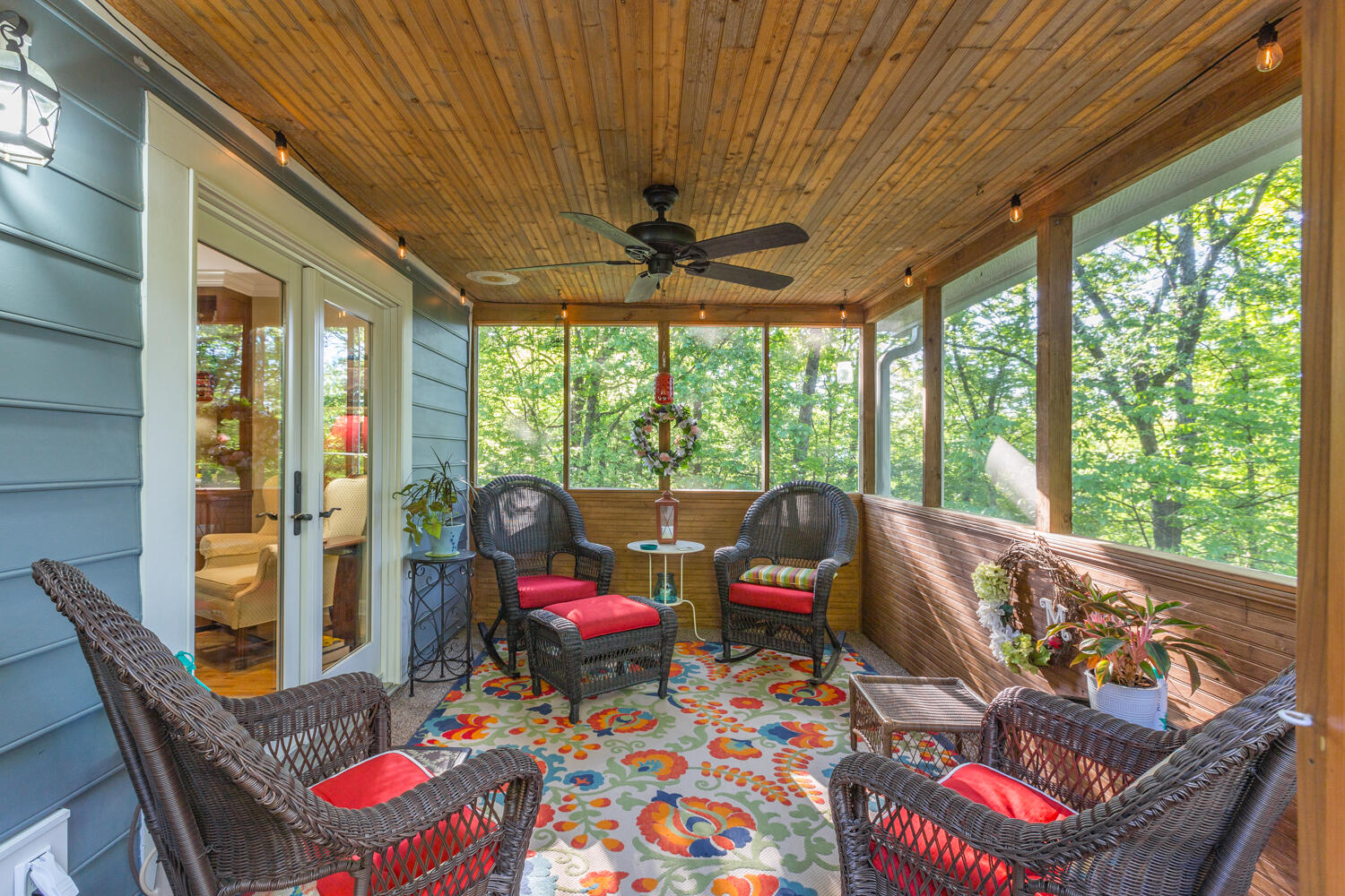 816 Fox Chase Lane
