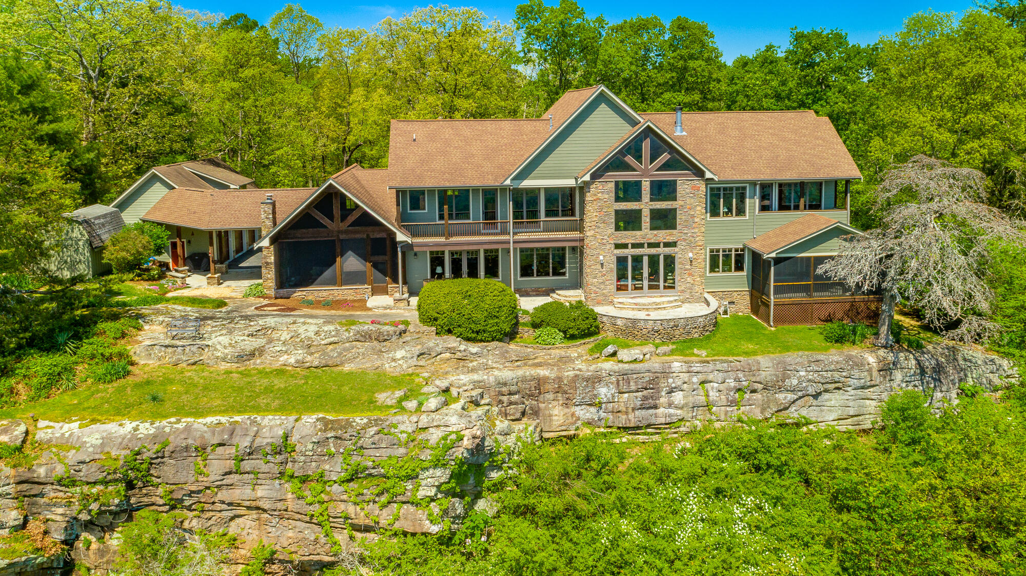 6312 Forest Park Drive
