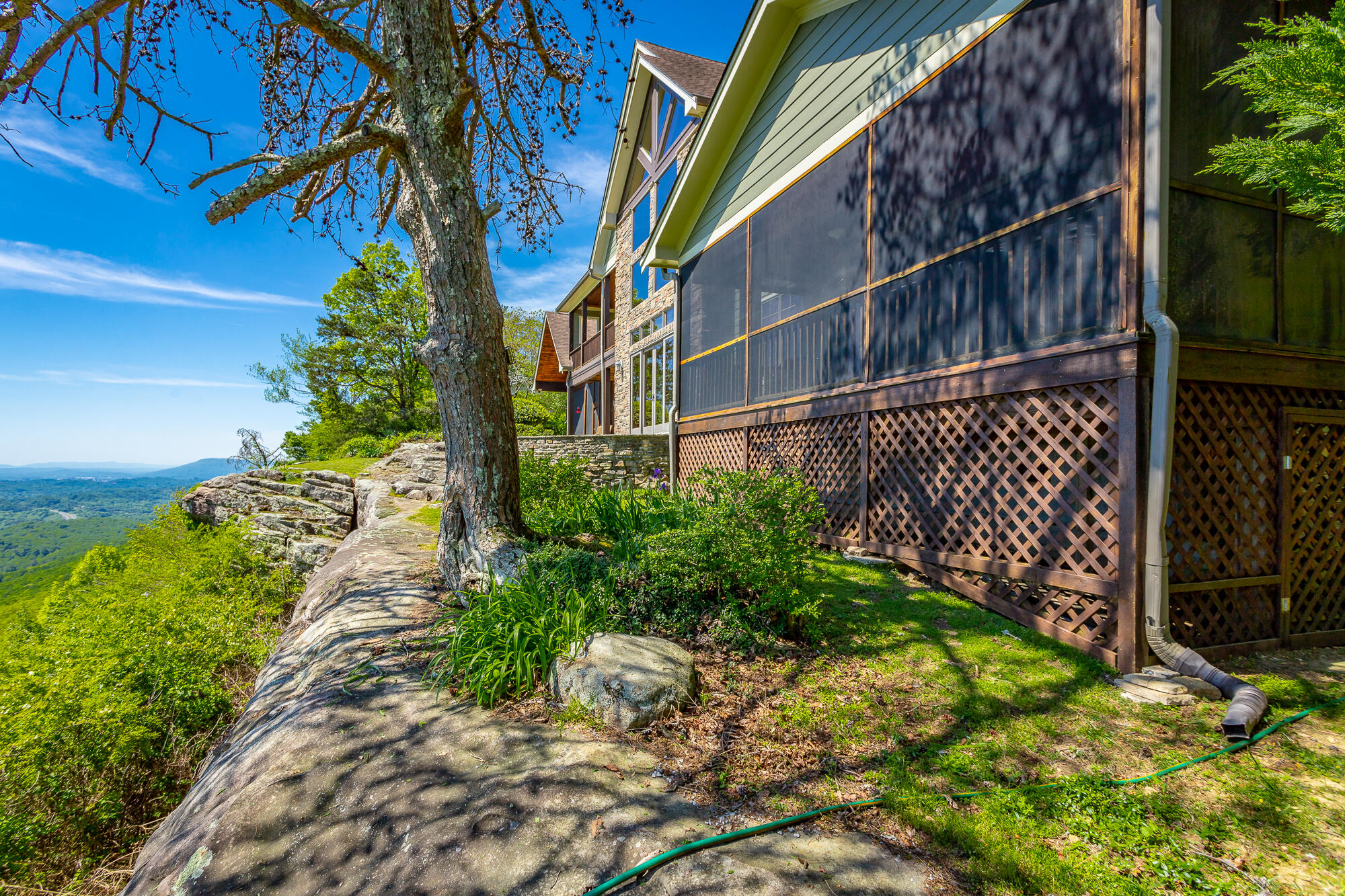 6312 Forest Park Drive
