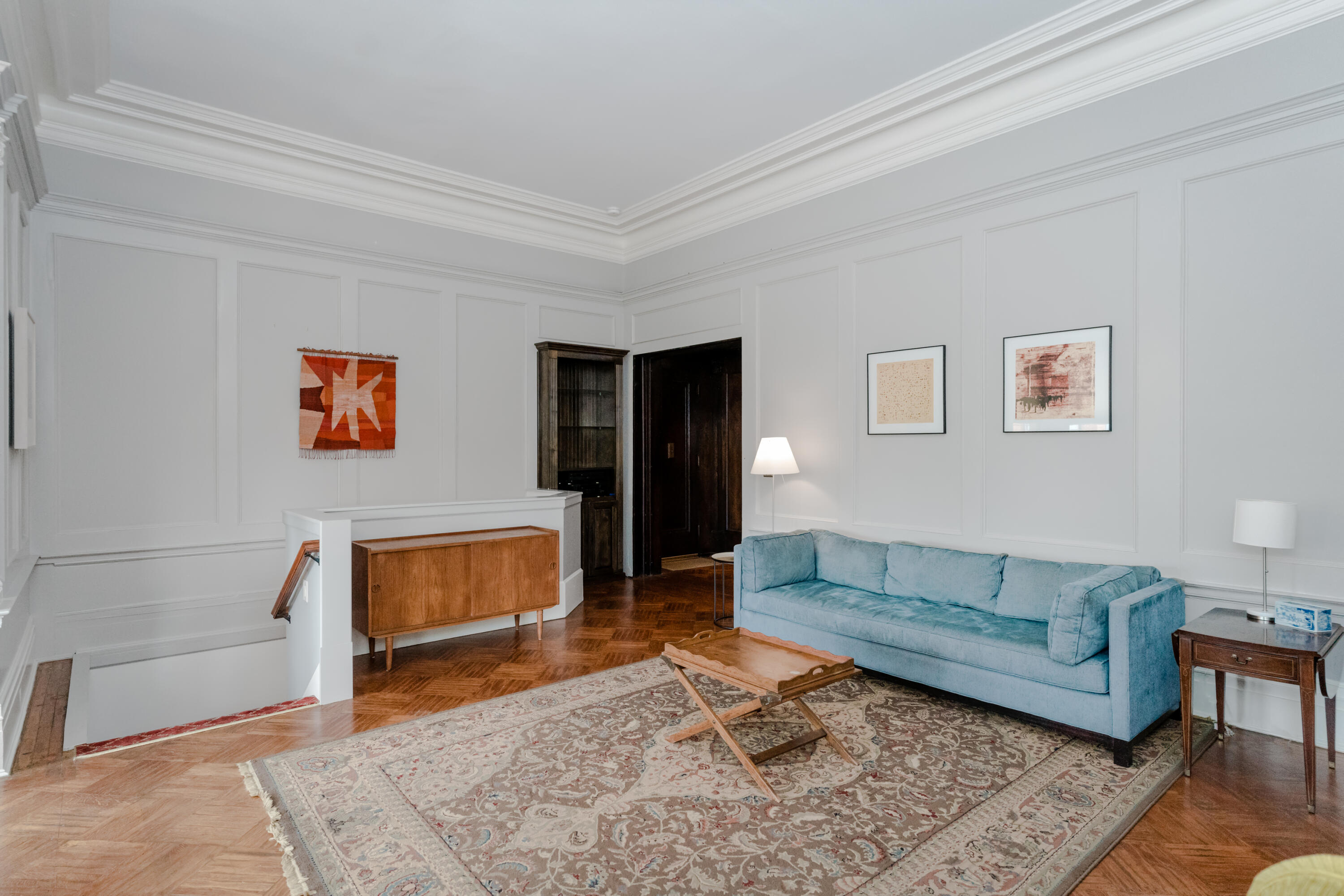 900 Vine Street, 2