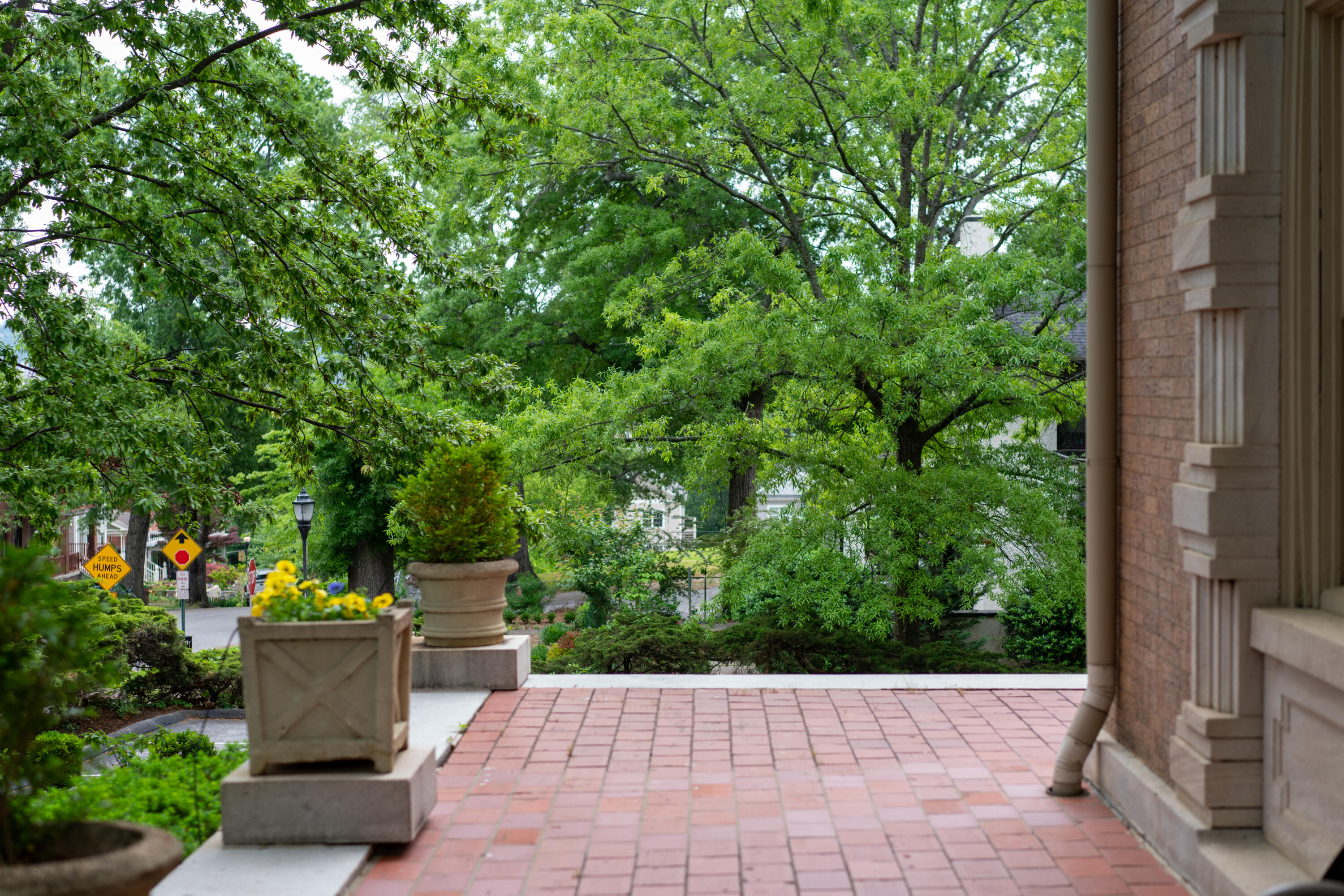 900 Vine Street, 2