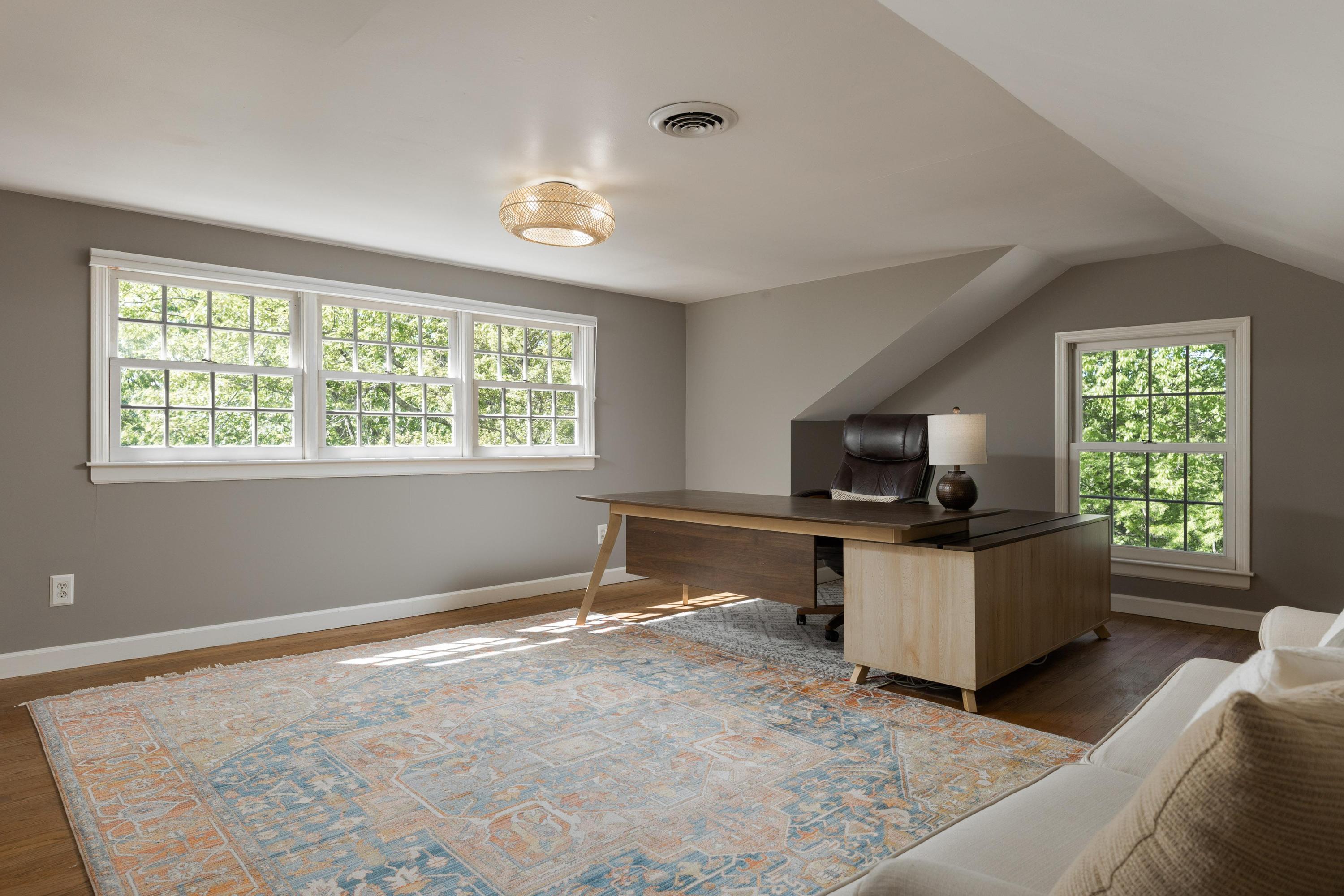 1115 Cumberland Road