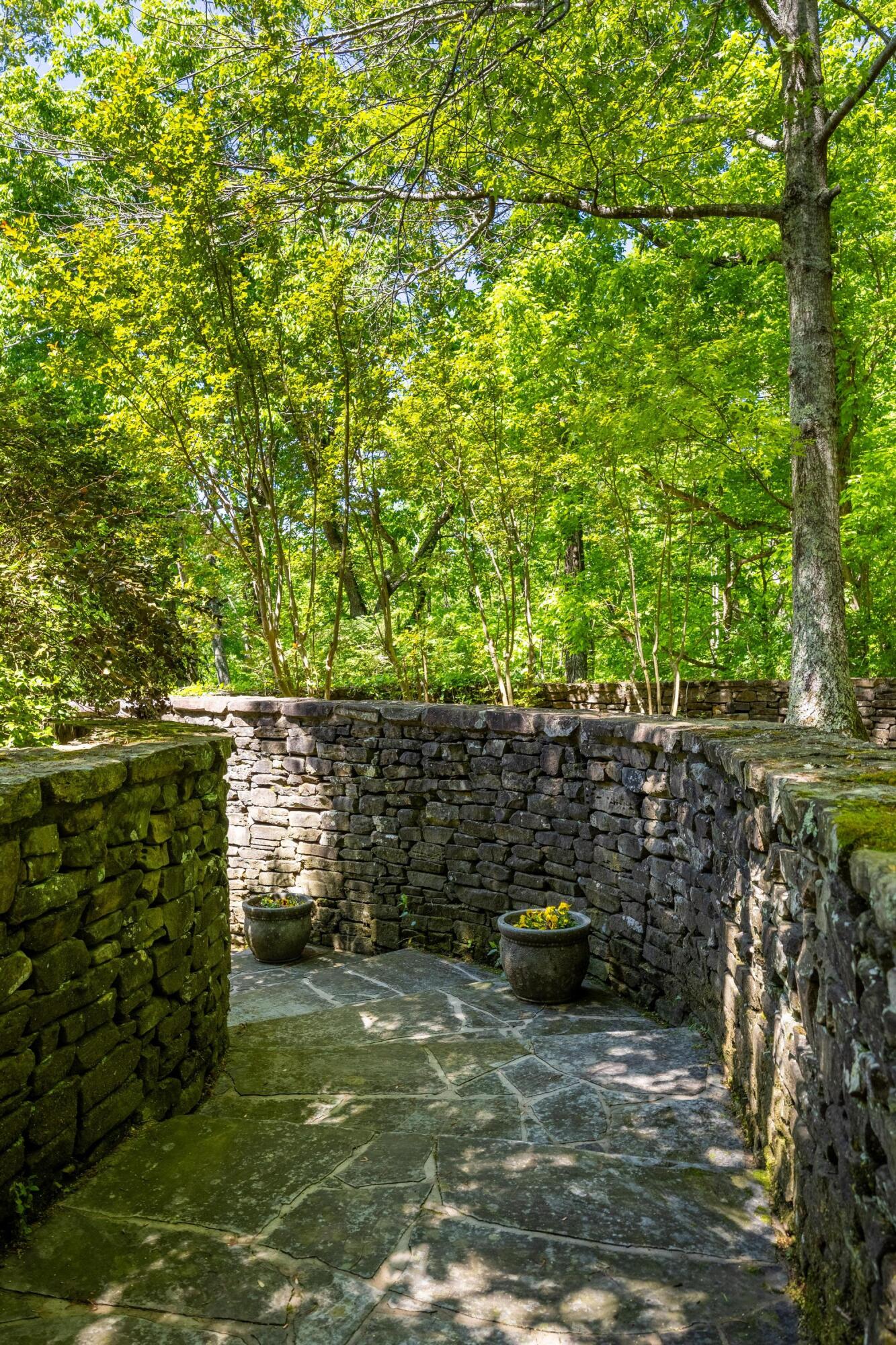 1115 Cumberland Road
