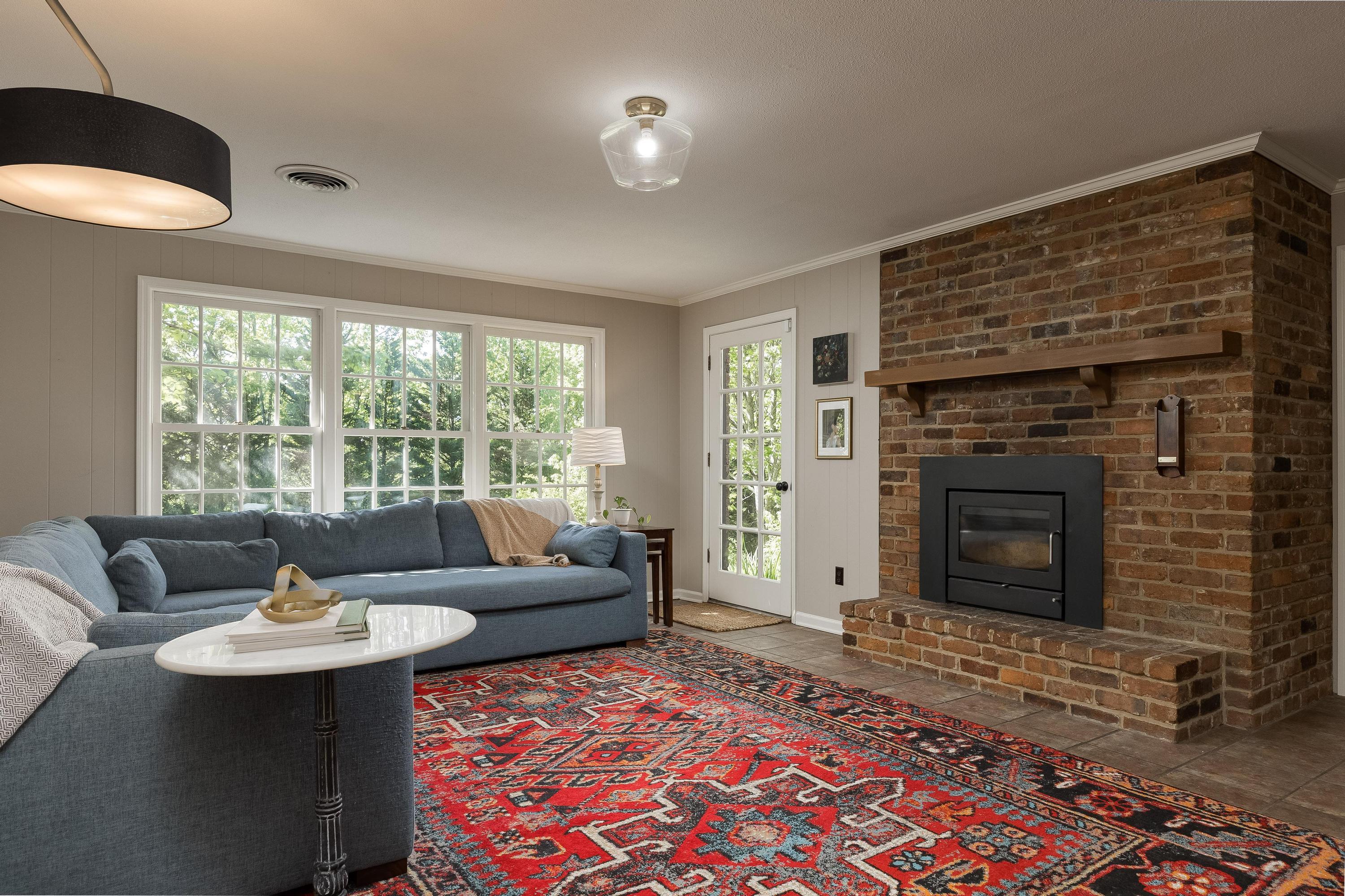 1115 Cumberland Road