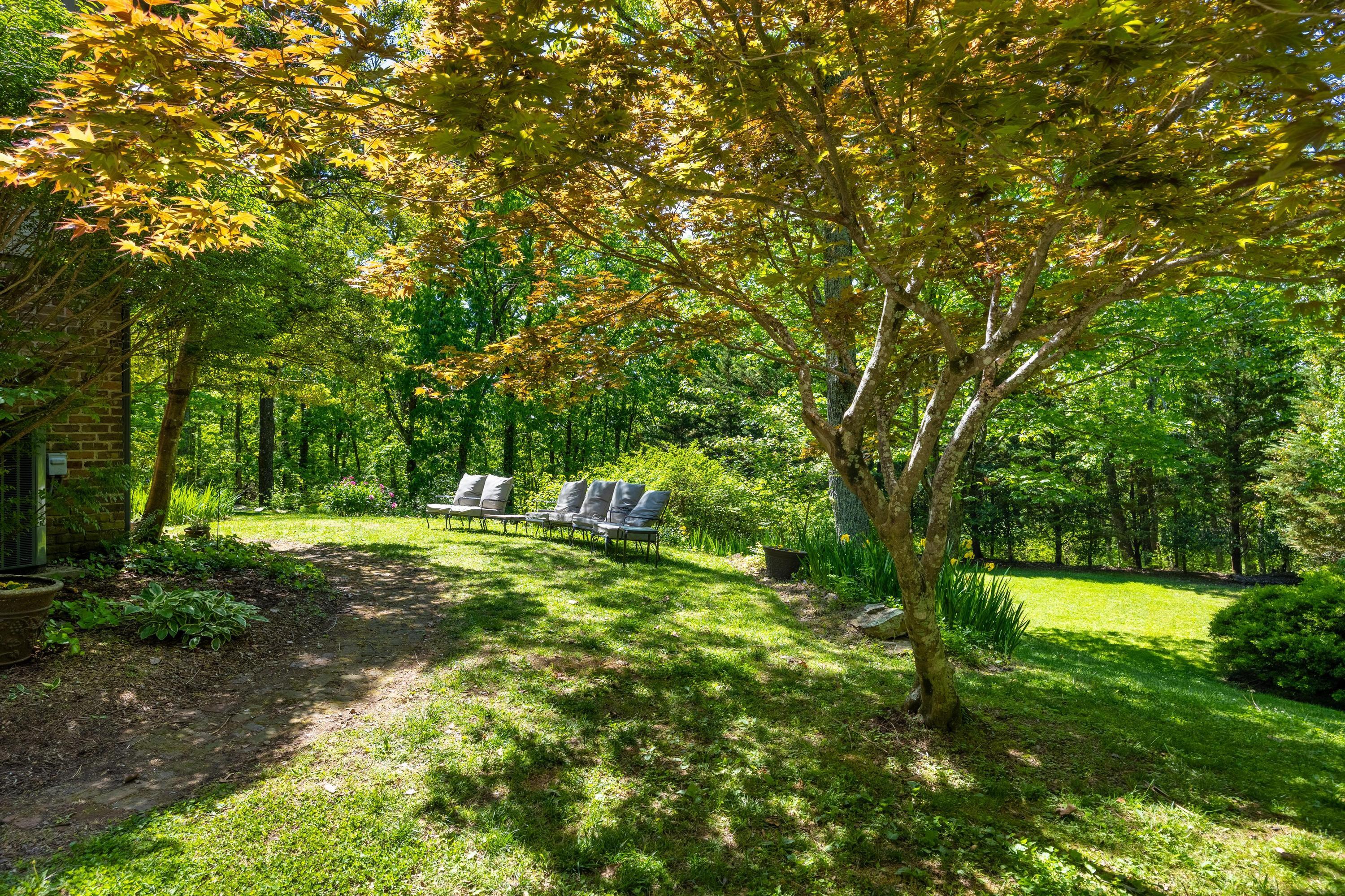 1115 Cumberland Road