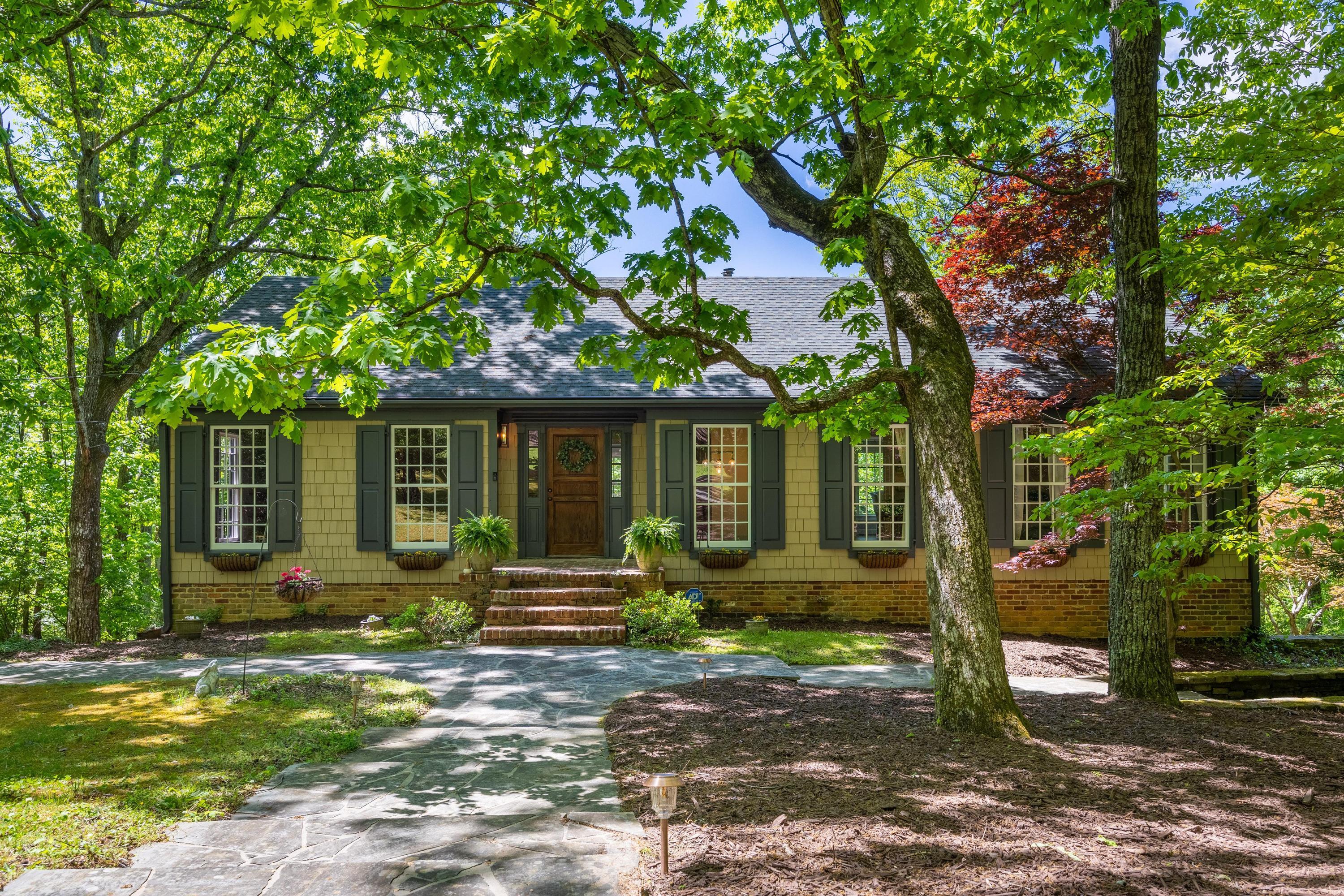 1115 Cumberland Road