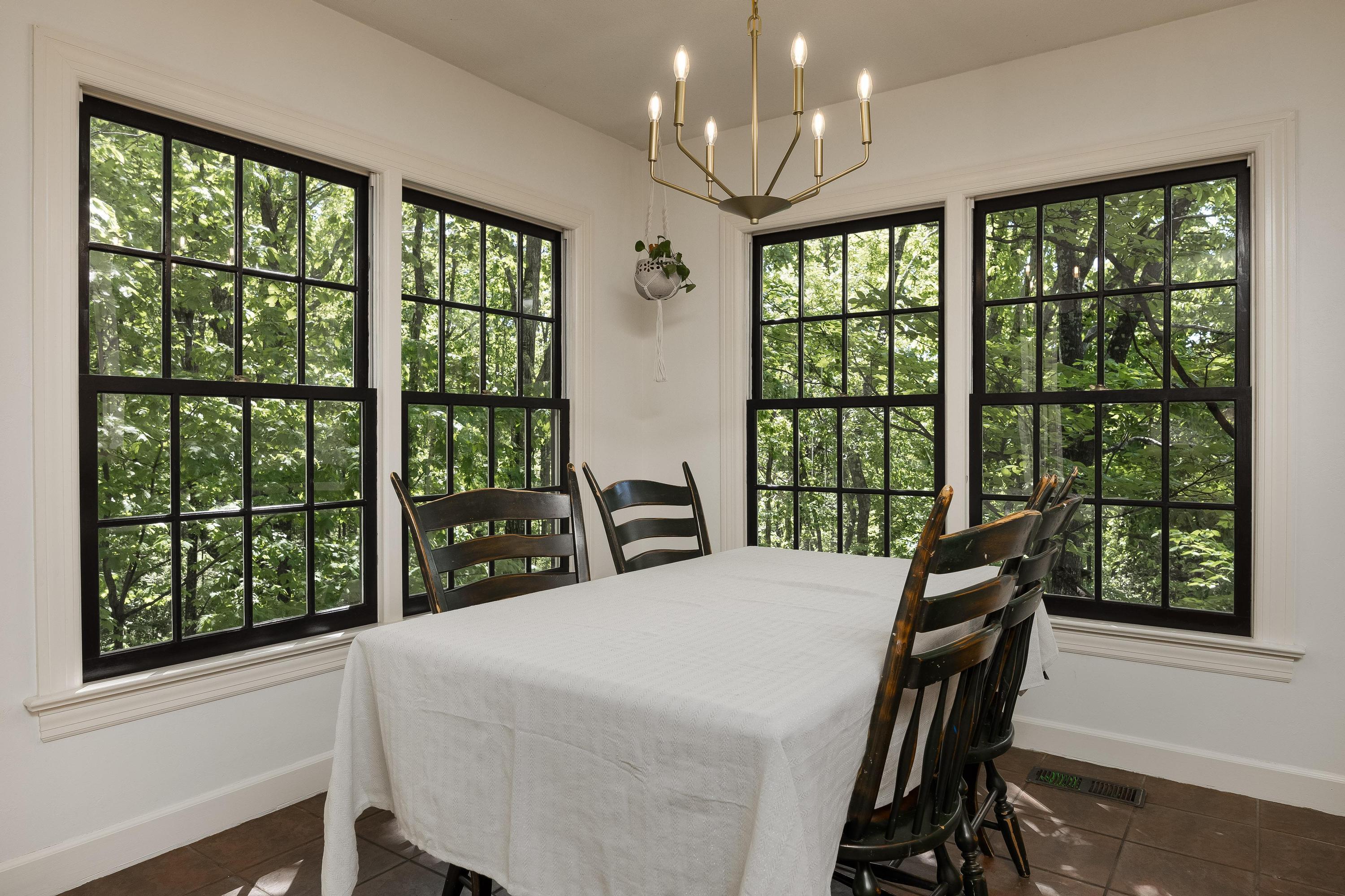 1115 Cumberland Road