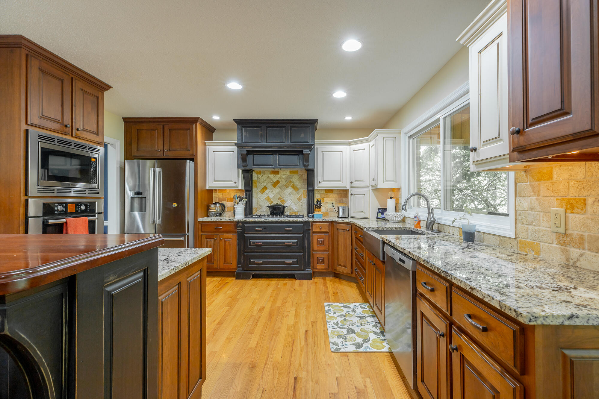 904 Glamis Circle