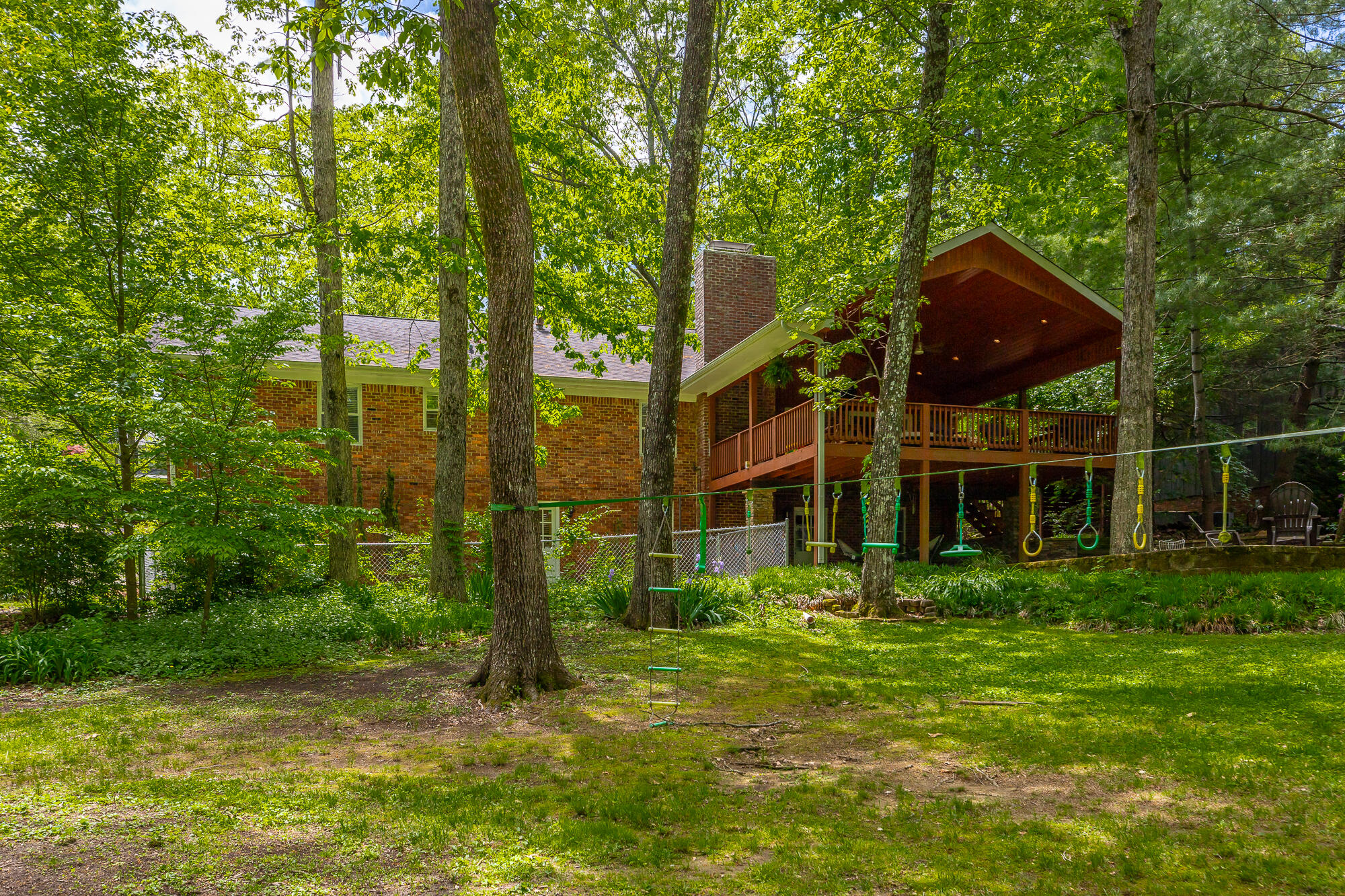 904 Glamis Circle