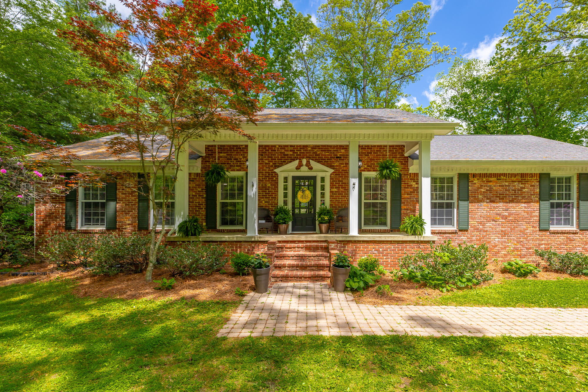 904 Glamis Circle