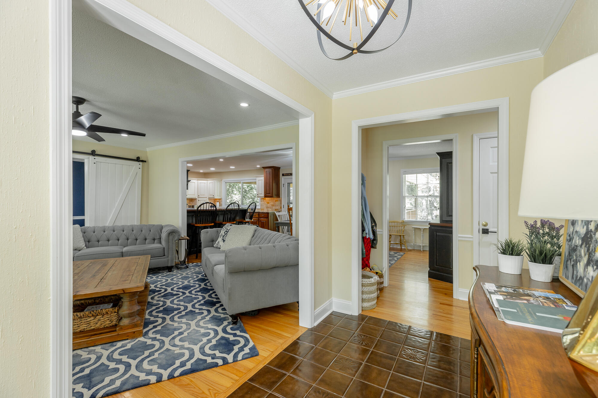 904 Glamis Circle