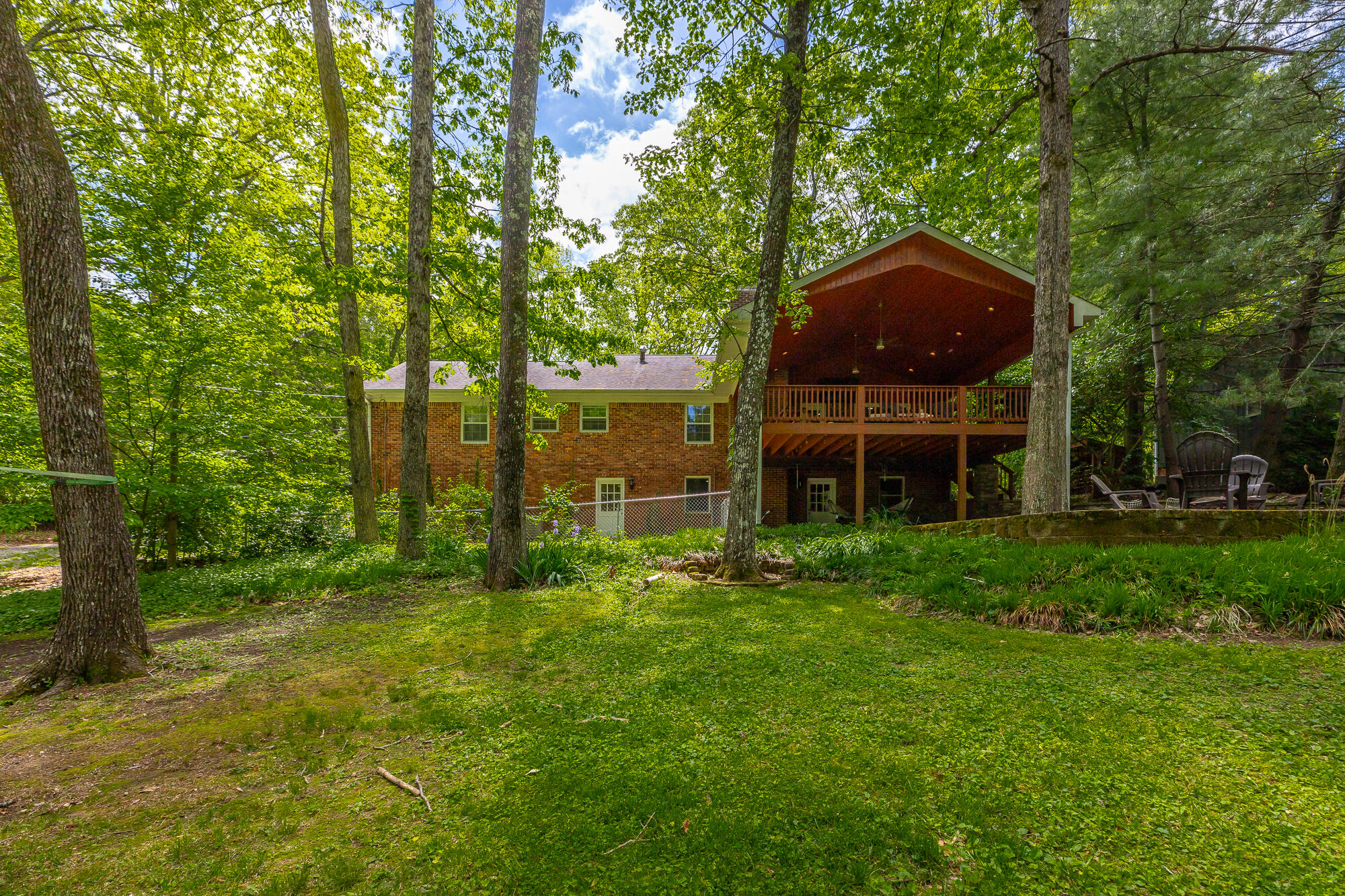 904 Glamis Circle