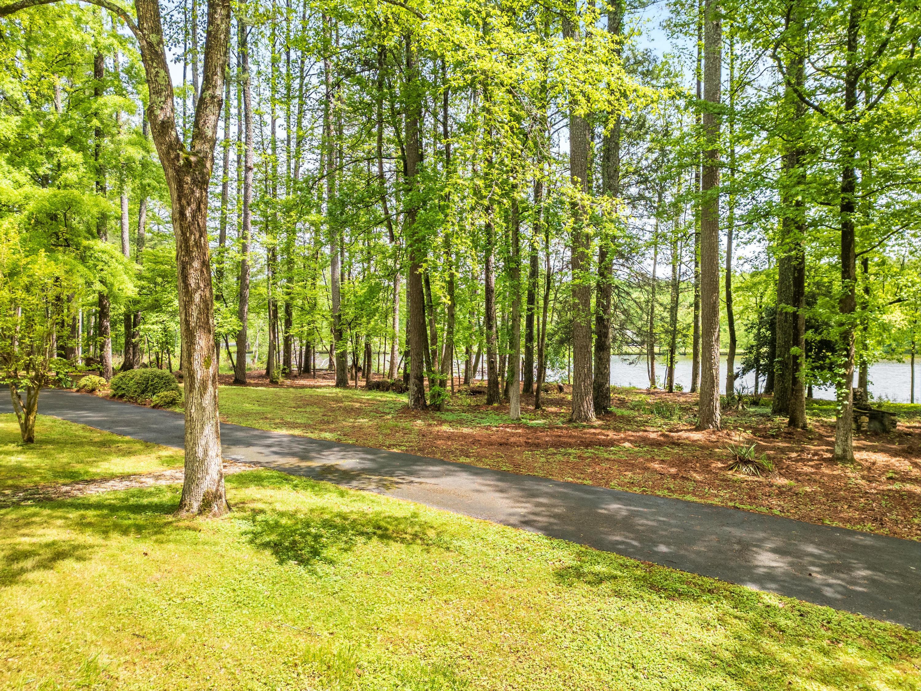 1368 Cordell Road