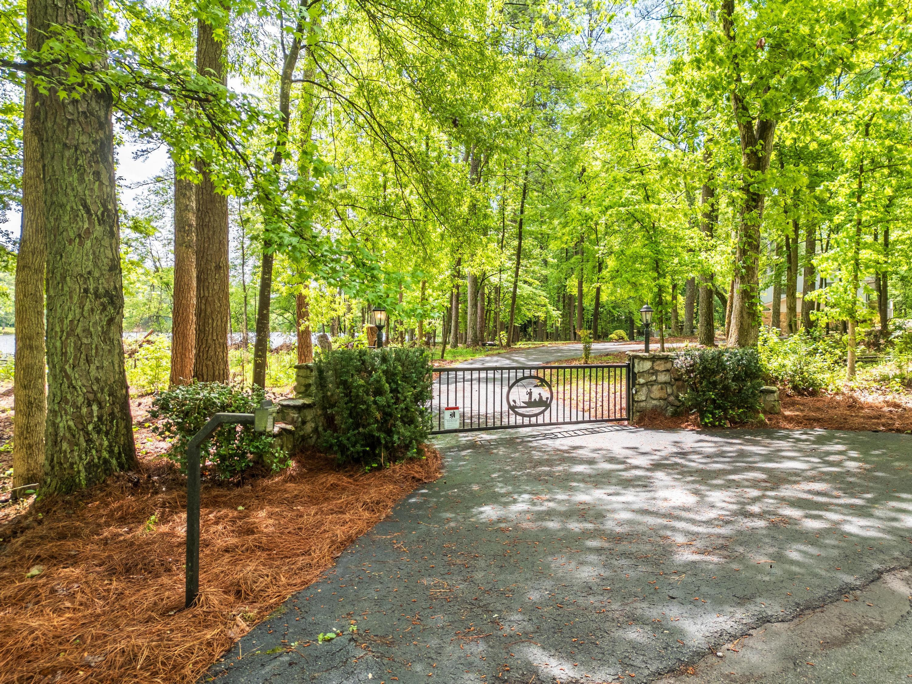 1368 Cordell Road