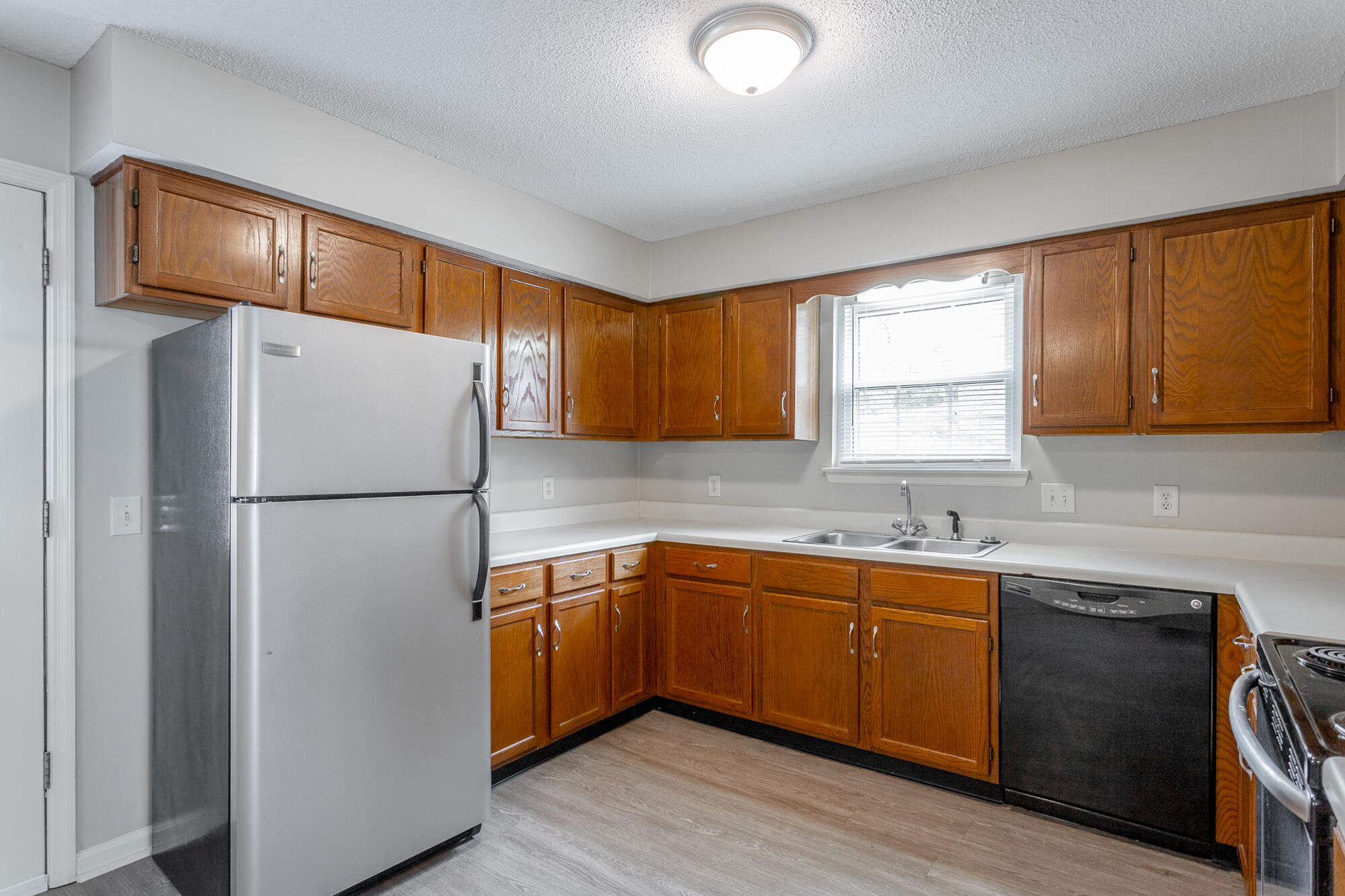 2622 Hickory Valley Rd, Unit B