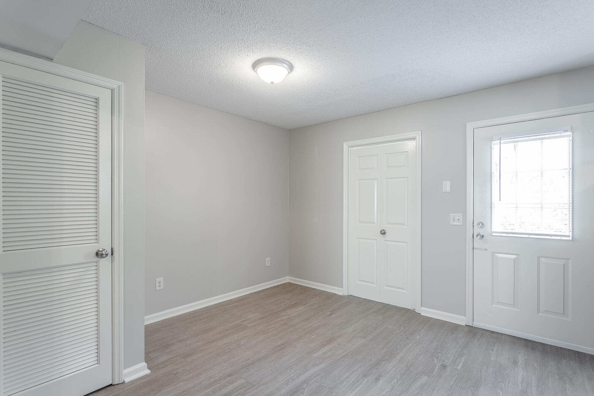 2622 Hickory Valley Rd, Unit B