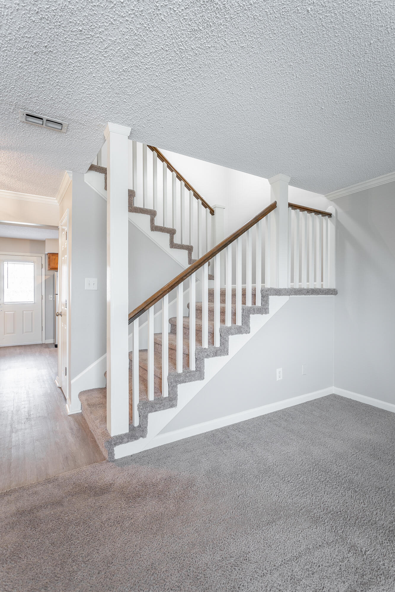 2622 Hickory Valley Rd, Unit B
