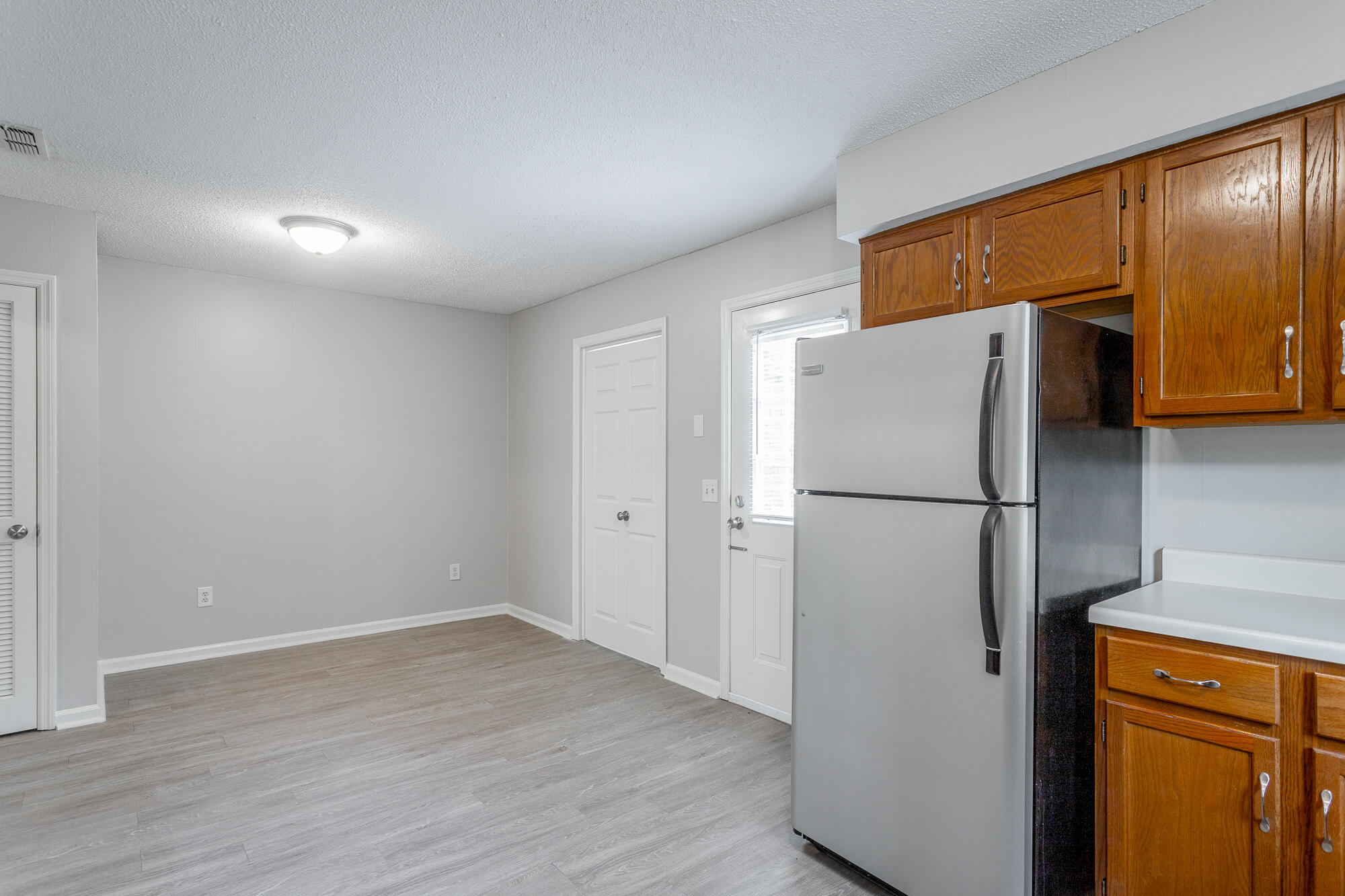 2622 Hickory Valley Rd, Unit B