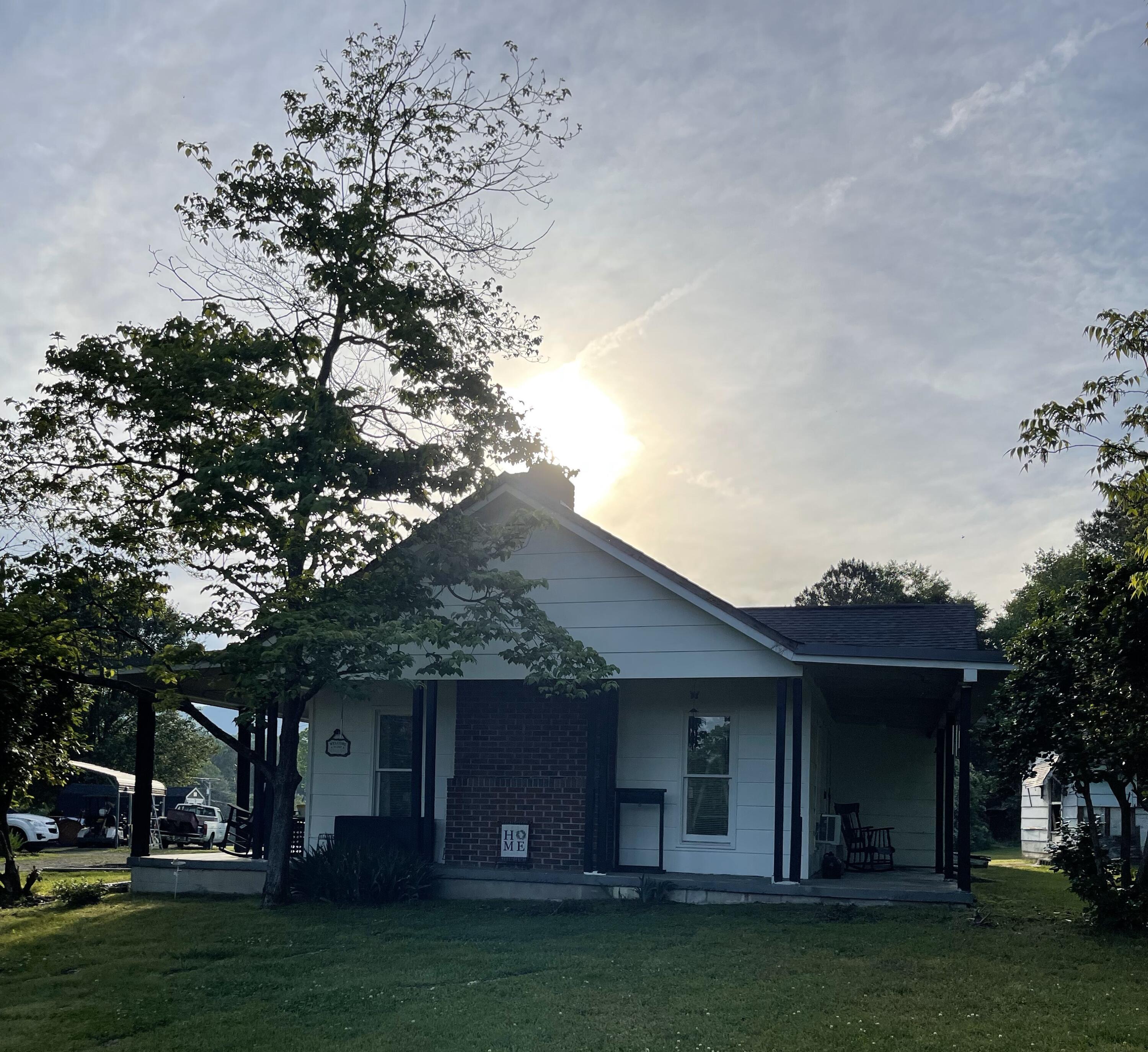 483 Bronco Road Spur, LaFayette
