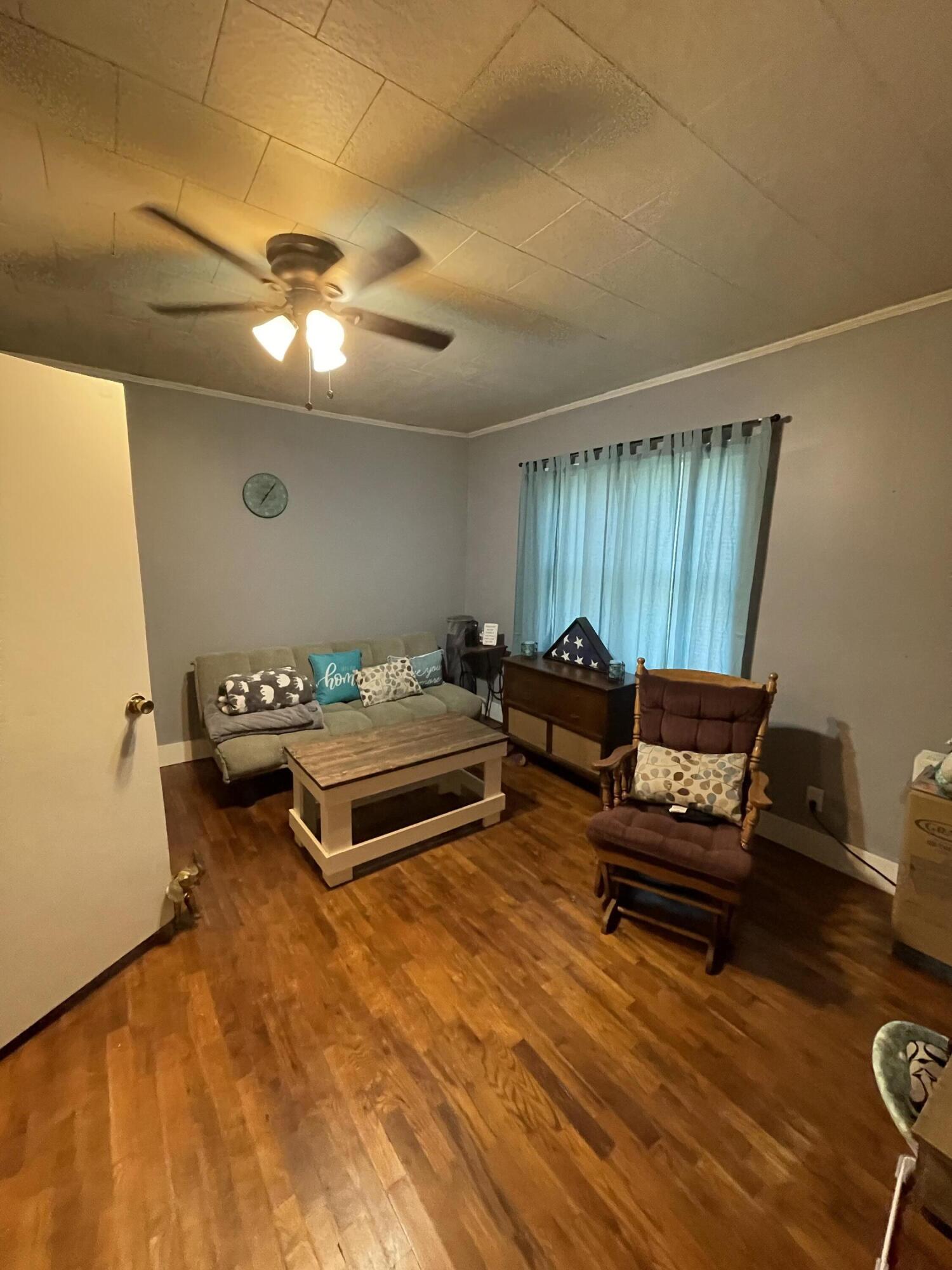 483 Bronco Road Spur, LaFayette