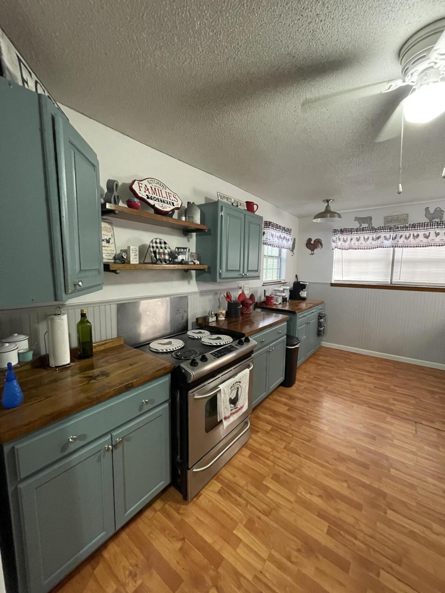 483 Bronco Road Spur, LaFayette