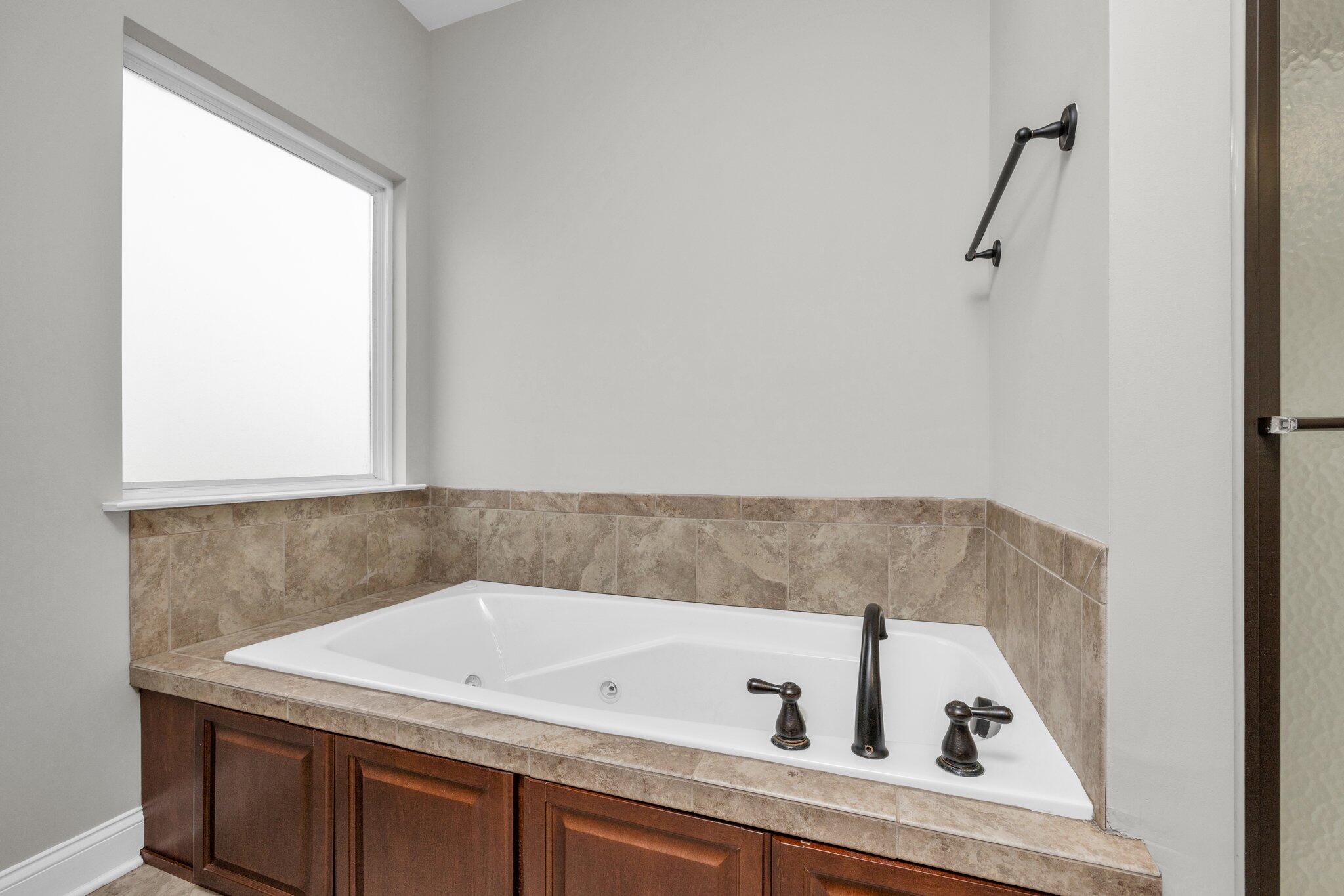 5340 Mandarin Circle