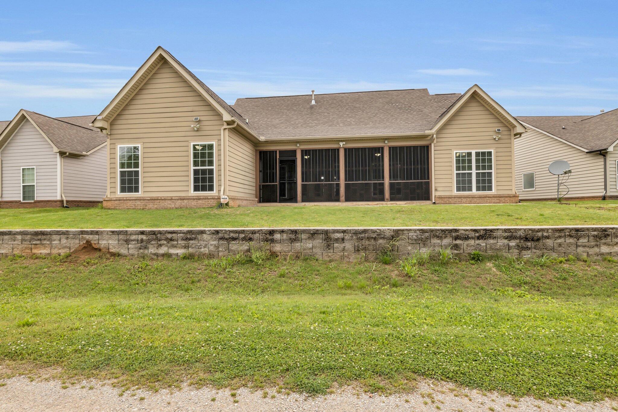 5340 Mandarin Circle