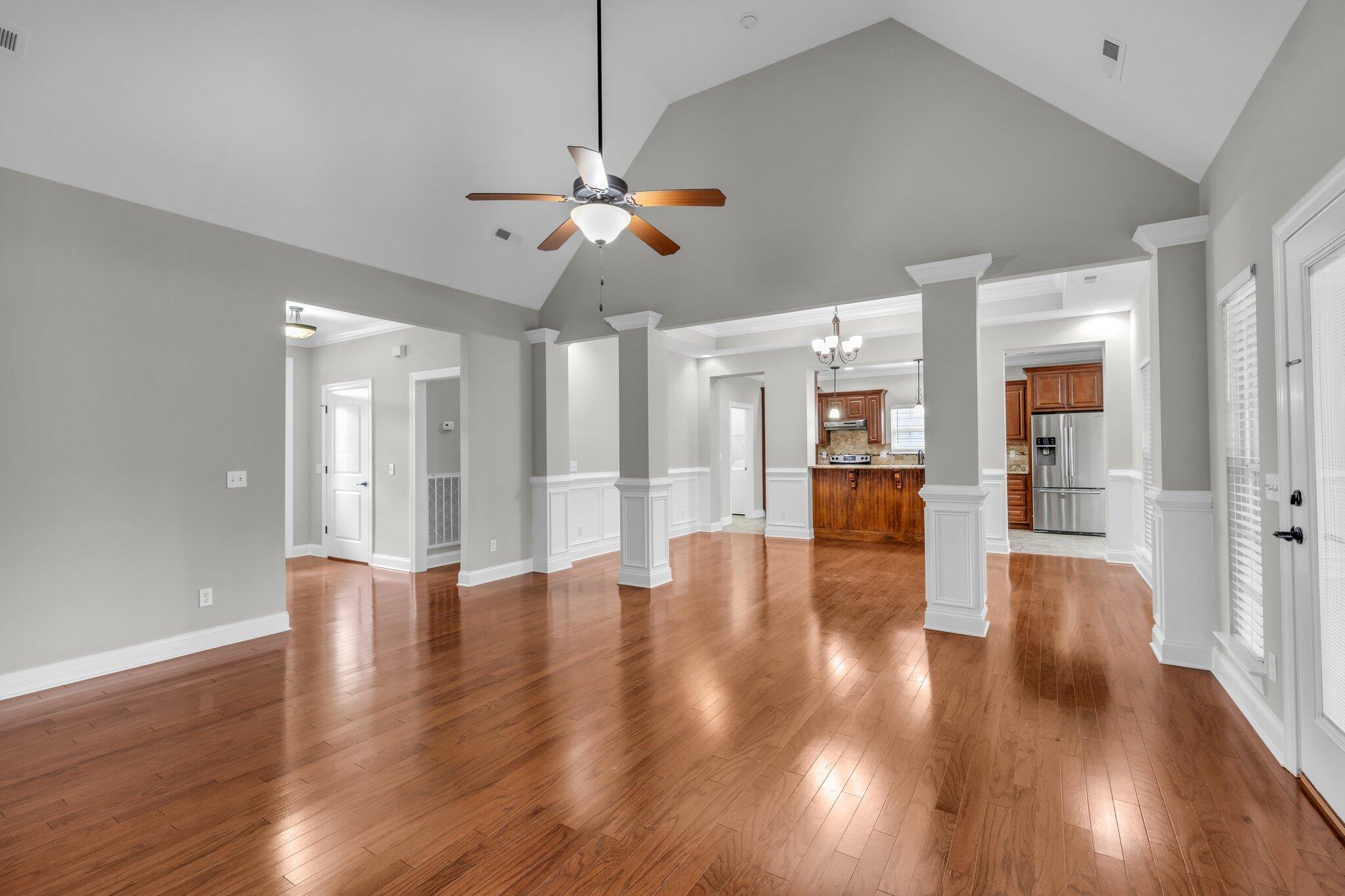 5340 Mandarin Circle